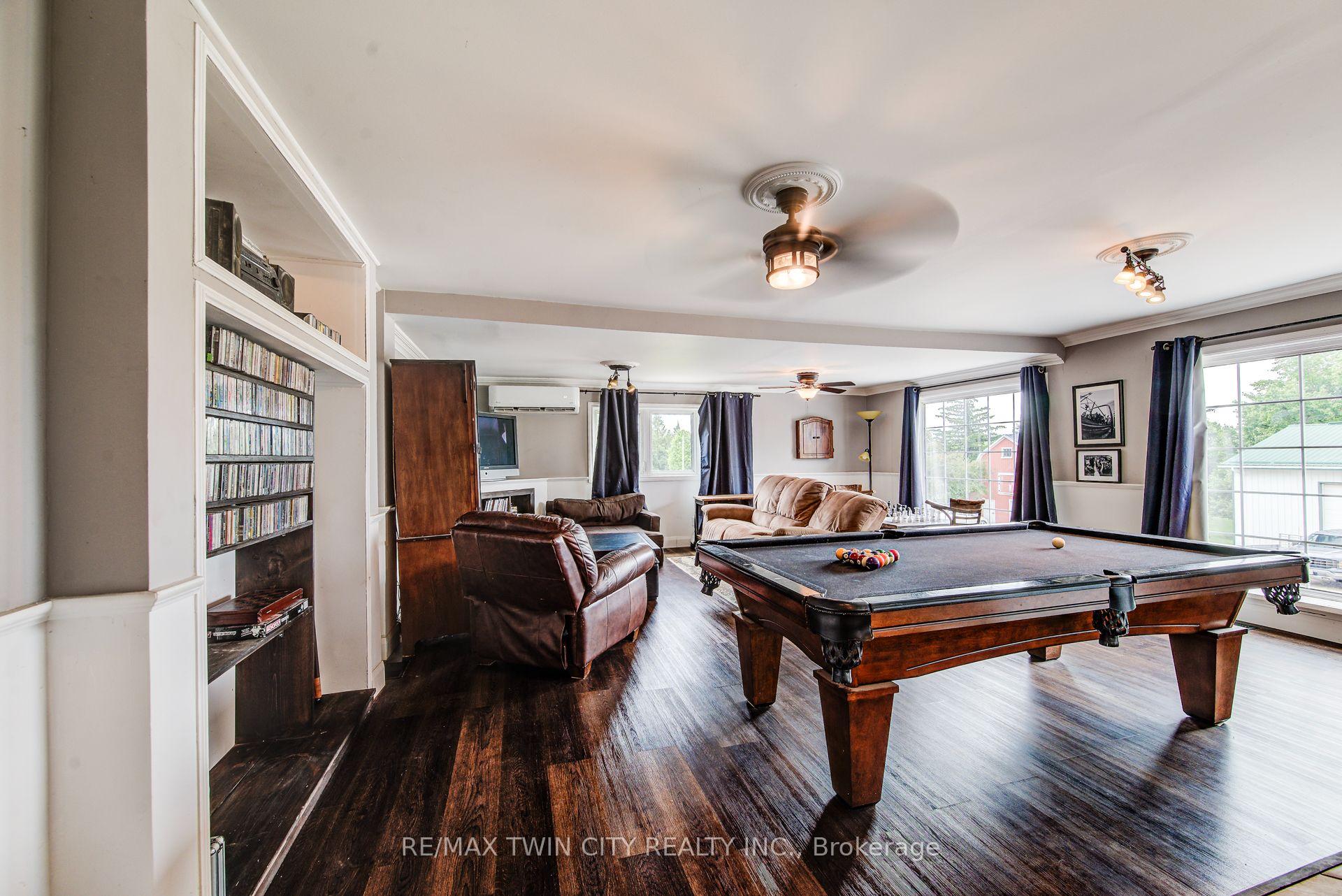 Photo 13 of 6409 Perth Rd 121 Poole, Perth East, Mornington — HOMEH