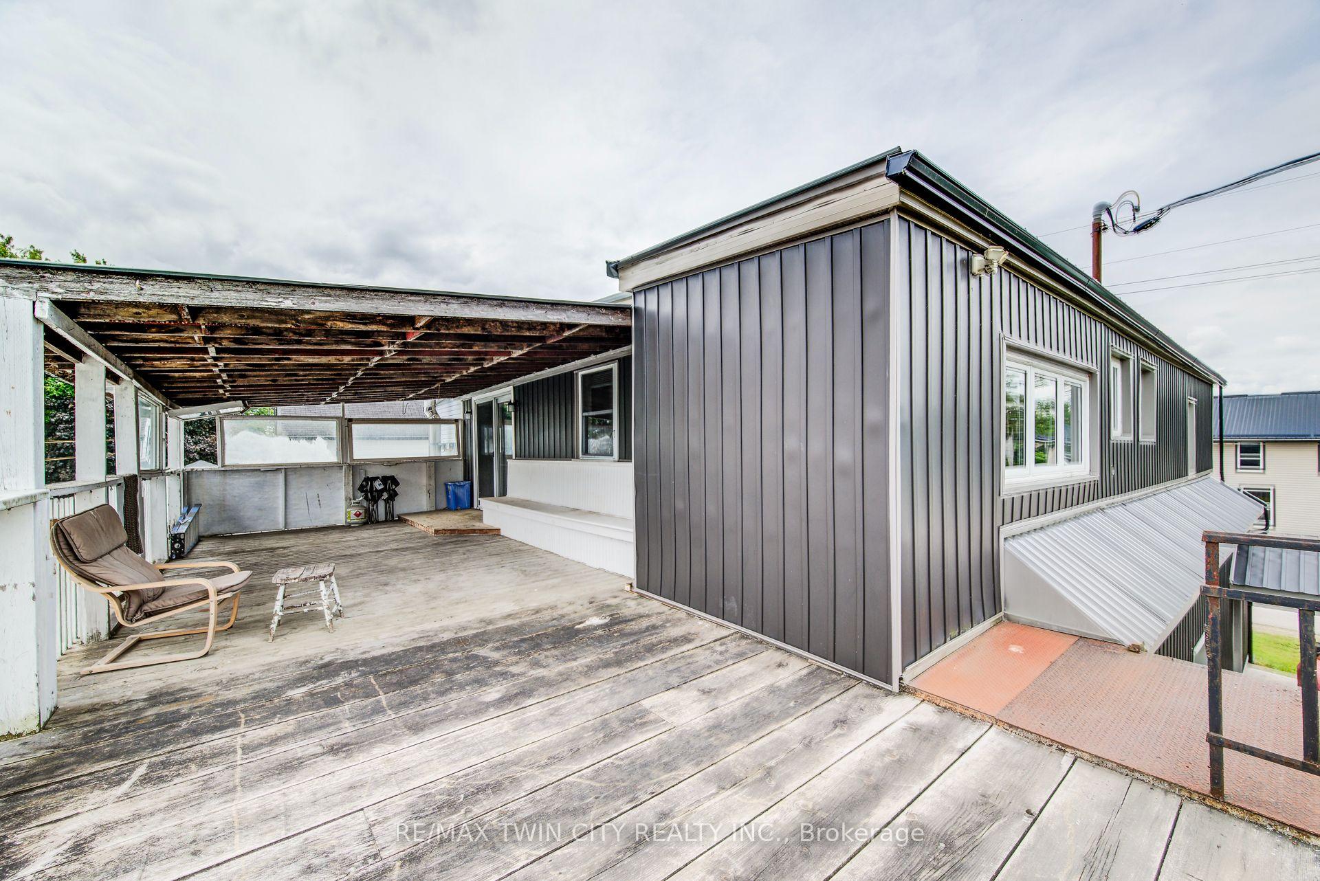 Photo 33 of 6409 Perth Rd 121 Poole, Perth East, Mornington — HOMEH