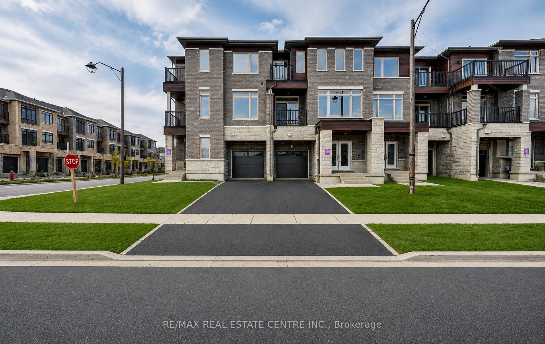 Photo 2 of 4 Haydrop Road, Brampton, Bram East — HOMEH