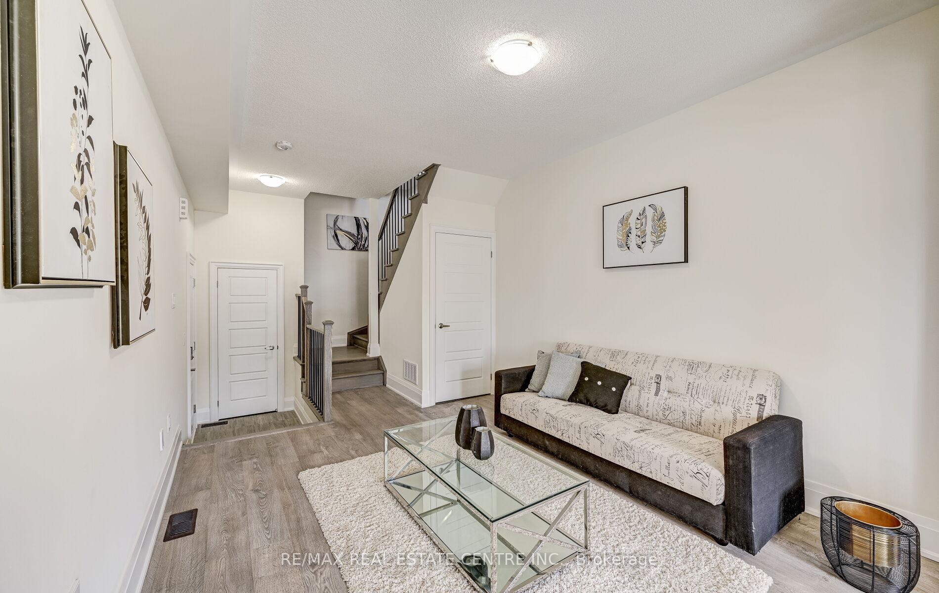 Photo 5 of 4 Haydrop Road, Brampton, Bram East — HOMEH
