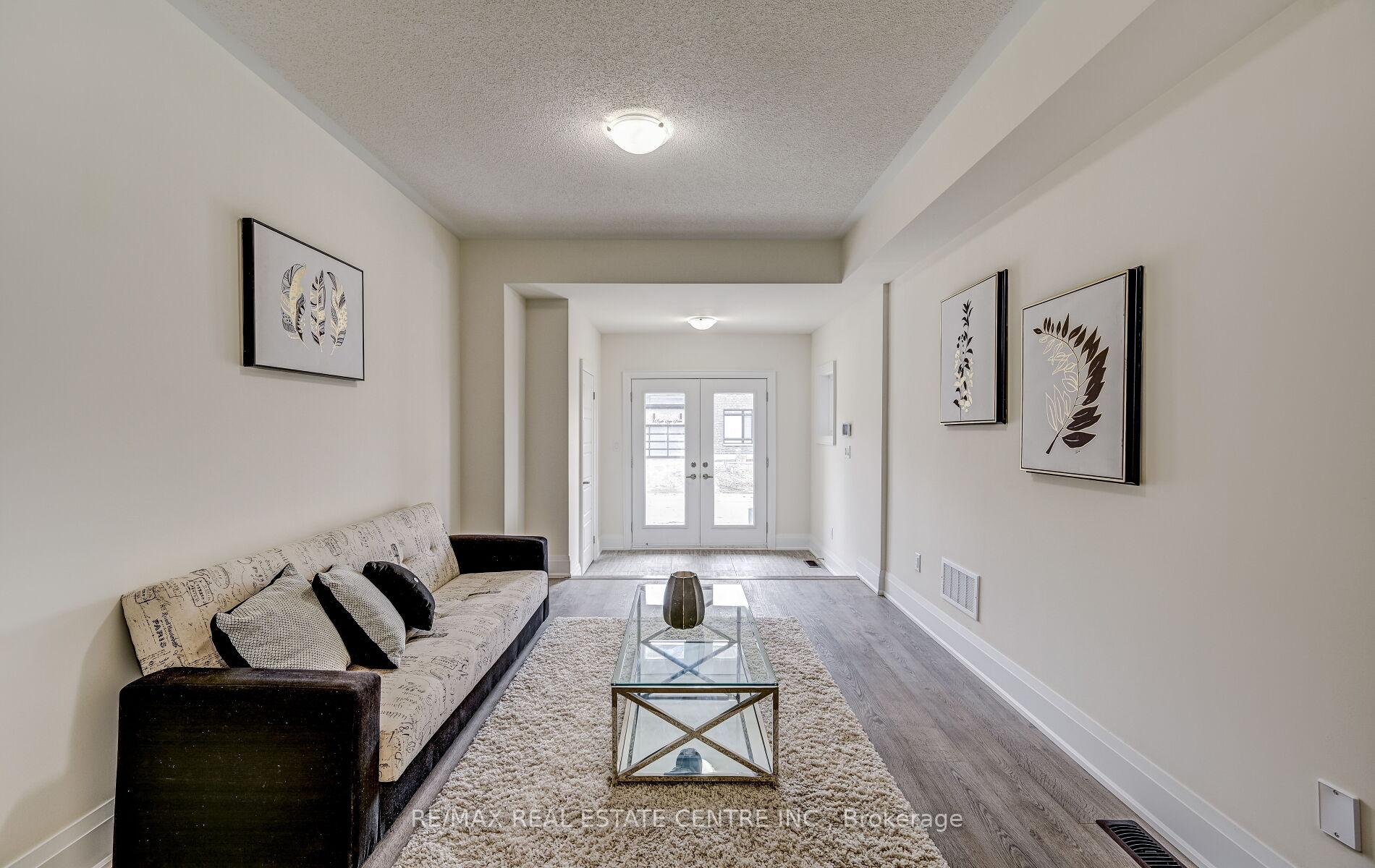 Photo 6 of 4 Haydrop Road, Brampton, Bram East — HOMEH