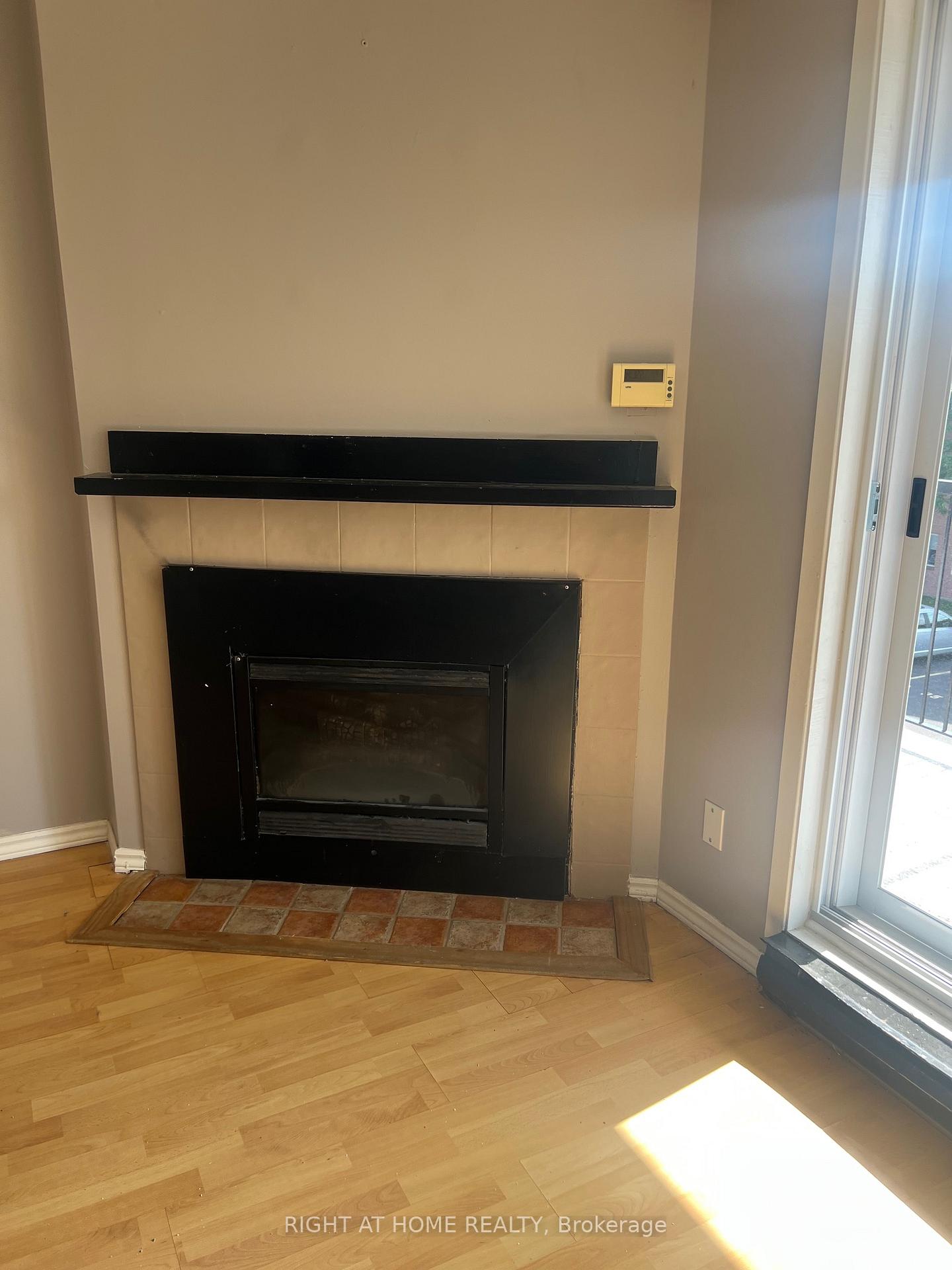 Photo 6 of Unit 91, 1096 Jalna Boulevard, London, South X — HOMEH