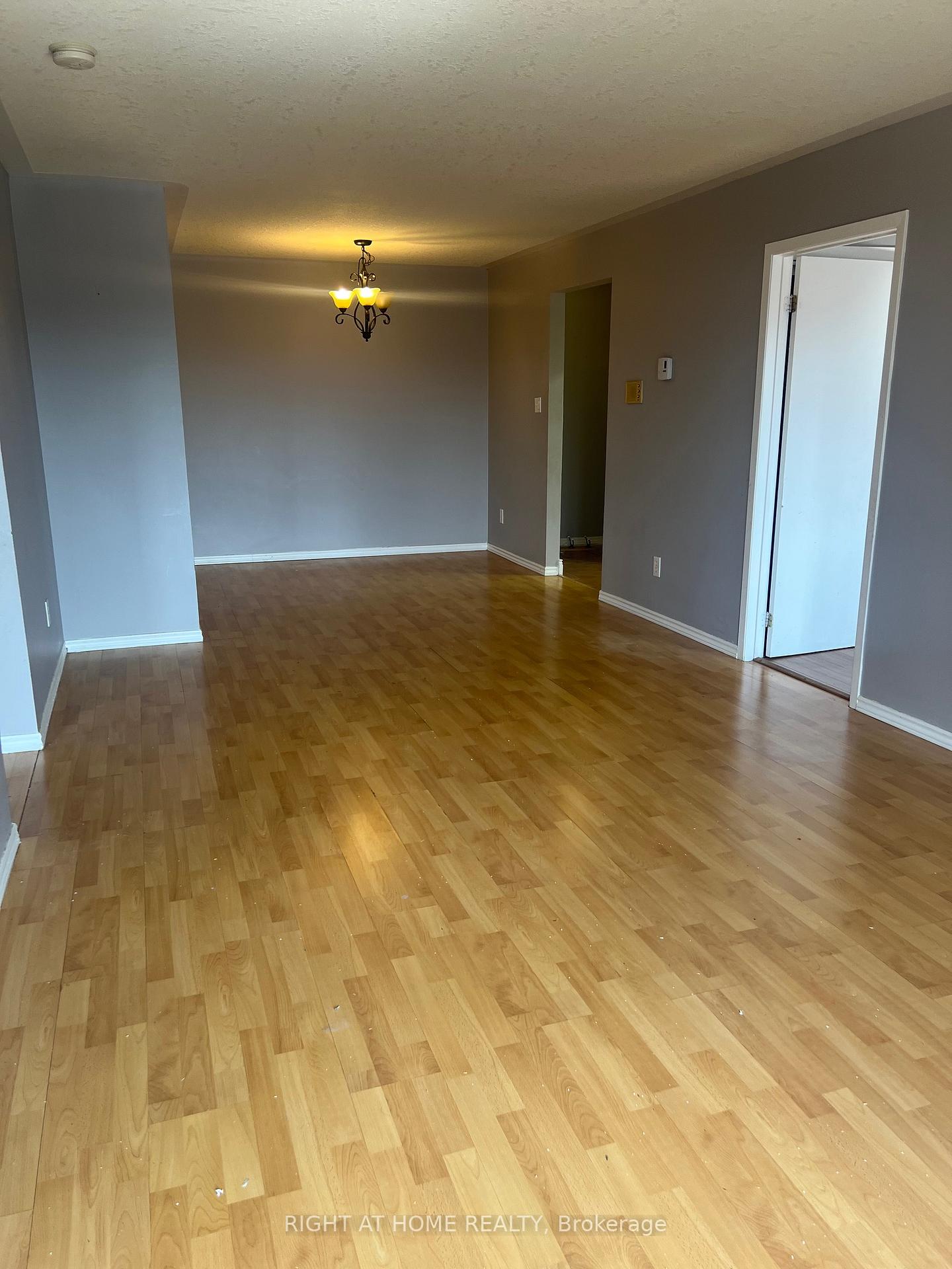 Photo 7 of Unit 91, 1096 Jalna Boulevard, London, South X — HOMEH