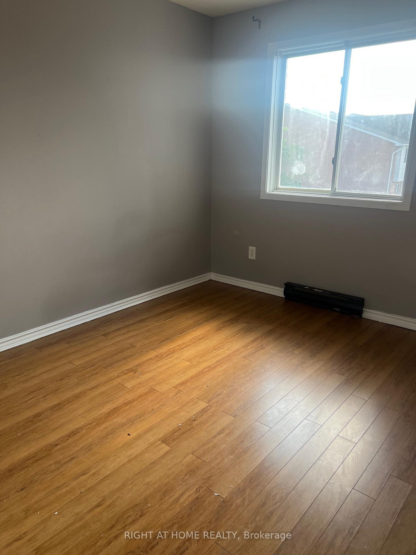 Photo 9 of Unit 91, 1096 Jalna Boulevard, London, South X — HOMEH