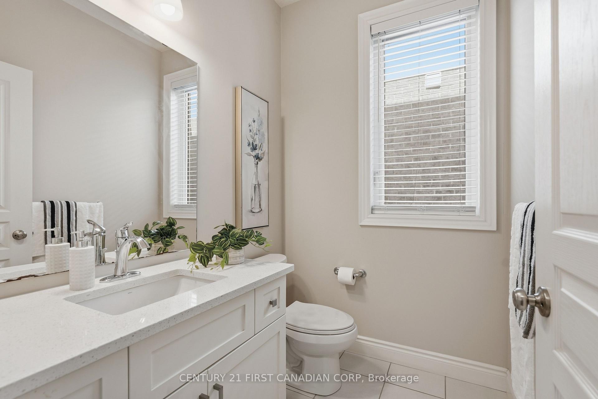 Photo 18 of 2608 Holbrook Drive, London, South U — HOMEH