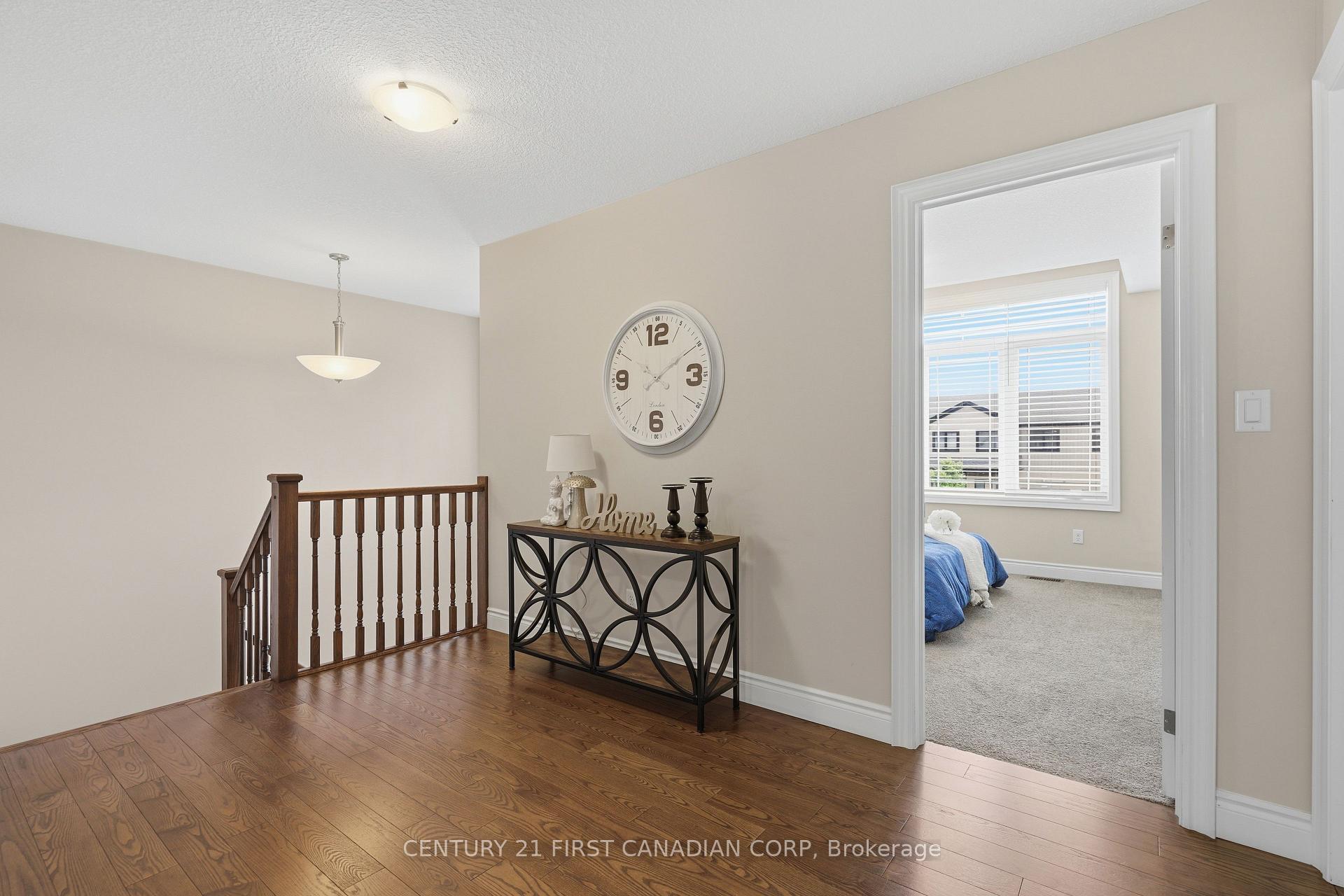 Photo 21 of 2608 Holbrook Drive, London, South U — HOMEH