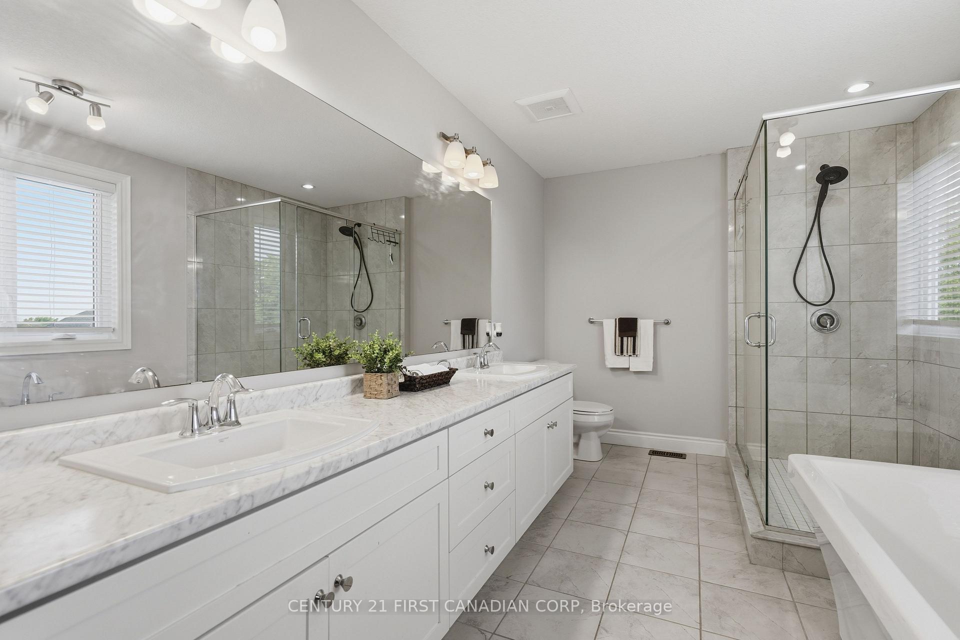 Photo 24 of 2608 Holbrook Drive, London, South U — HOMEH
