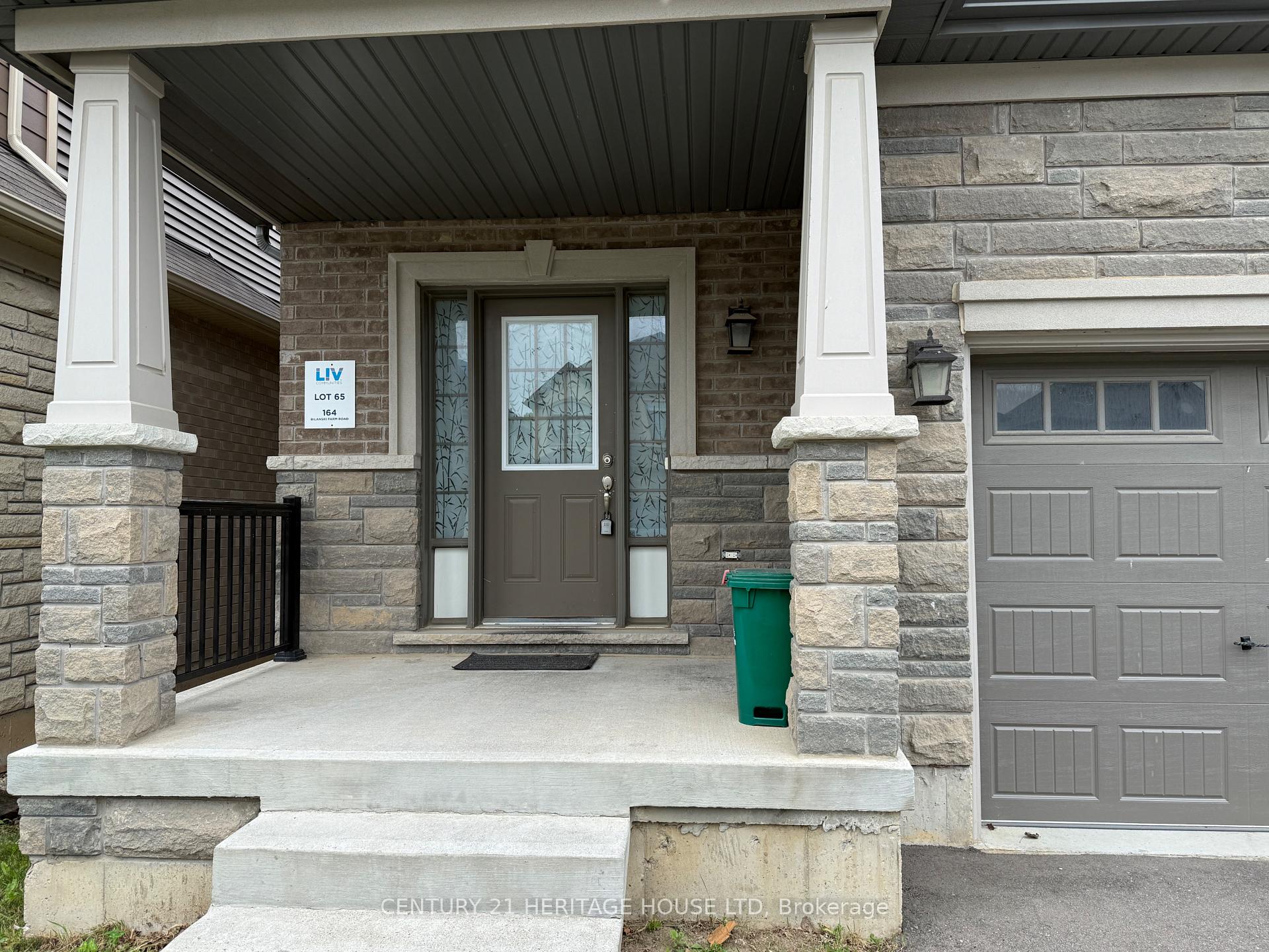 Photo 2 of 164 Bilanski Farm Road, Brantford, Echo Place — HOMEH