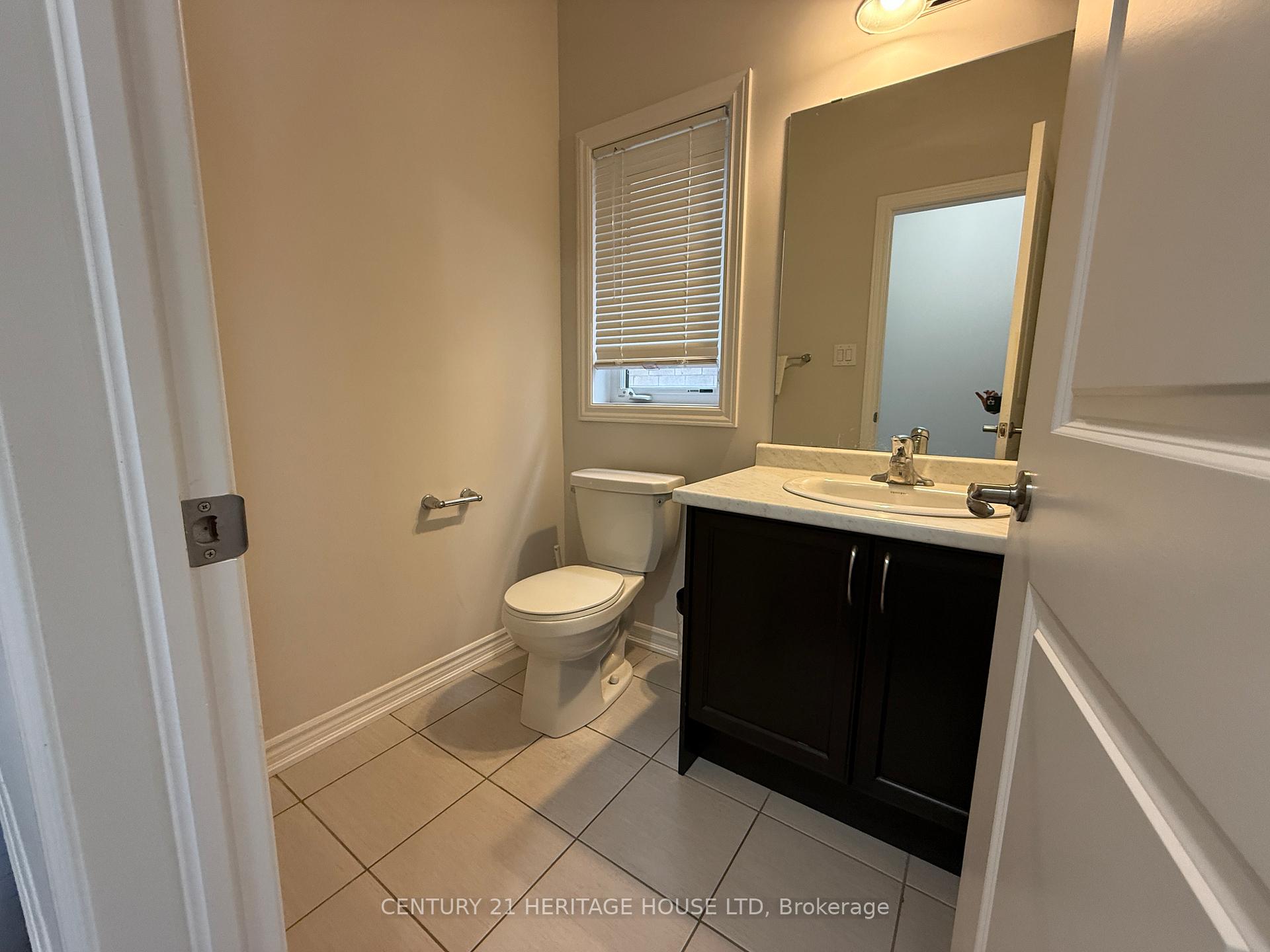 Photo 4 of 164 Bilanski Farm Road, Brantford, Echo Place — HOMEH