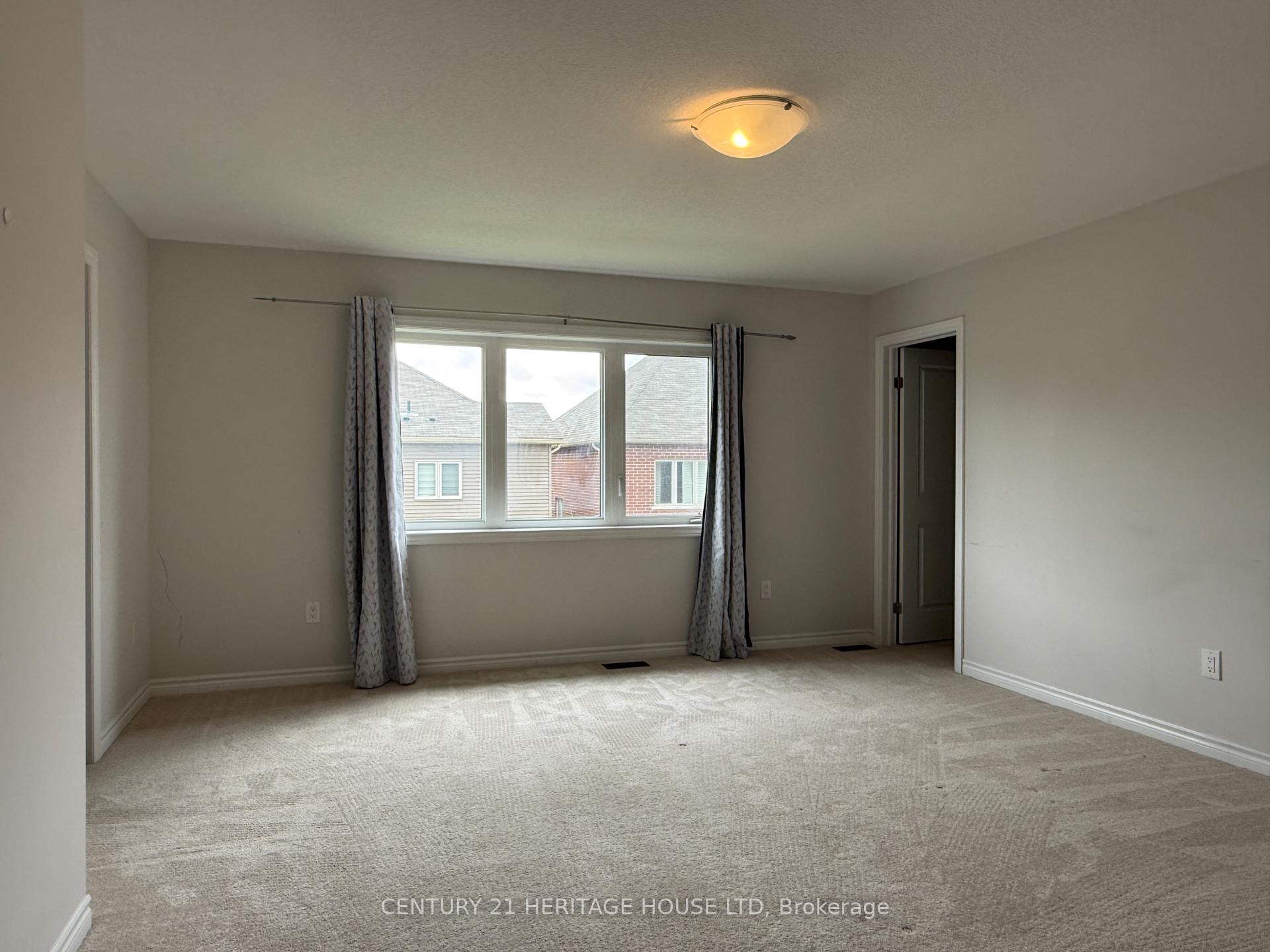Photo 17 of 164 Bilanski Farm Road, Brantford, Echo Place — HOMEH
