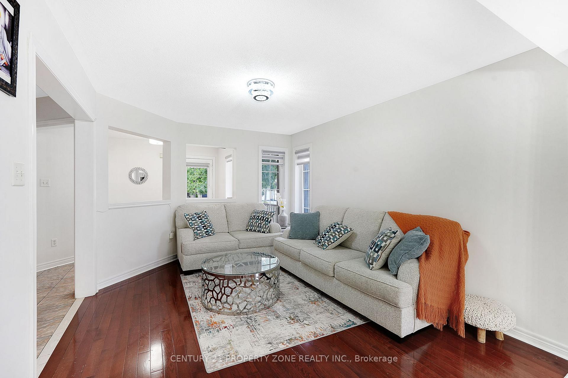 Photo 13 of 54 Dwellers Road, Brampton, Fletcher's Creek Village — HOMEH