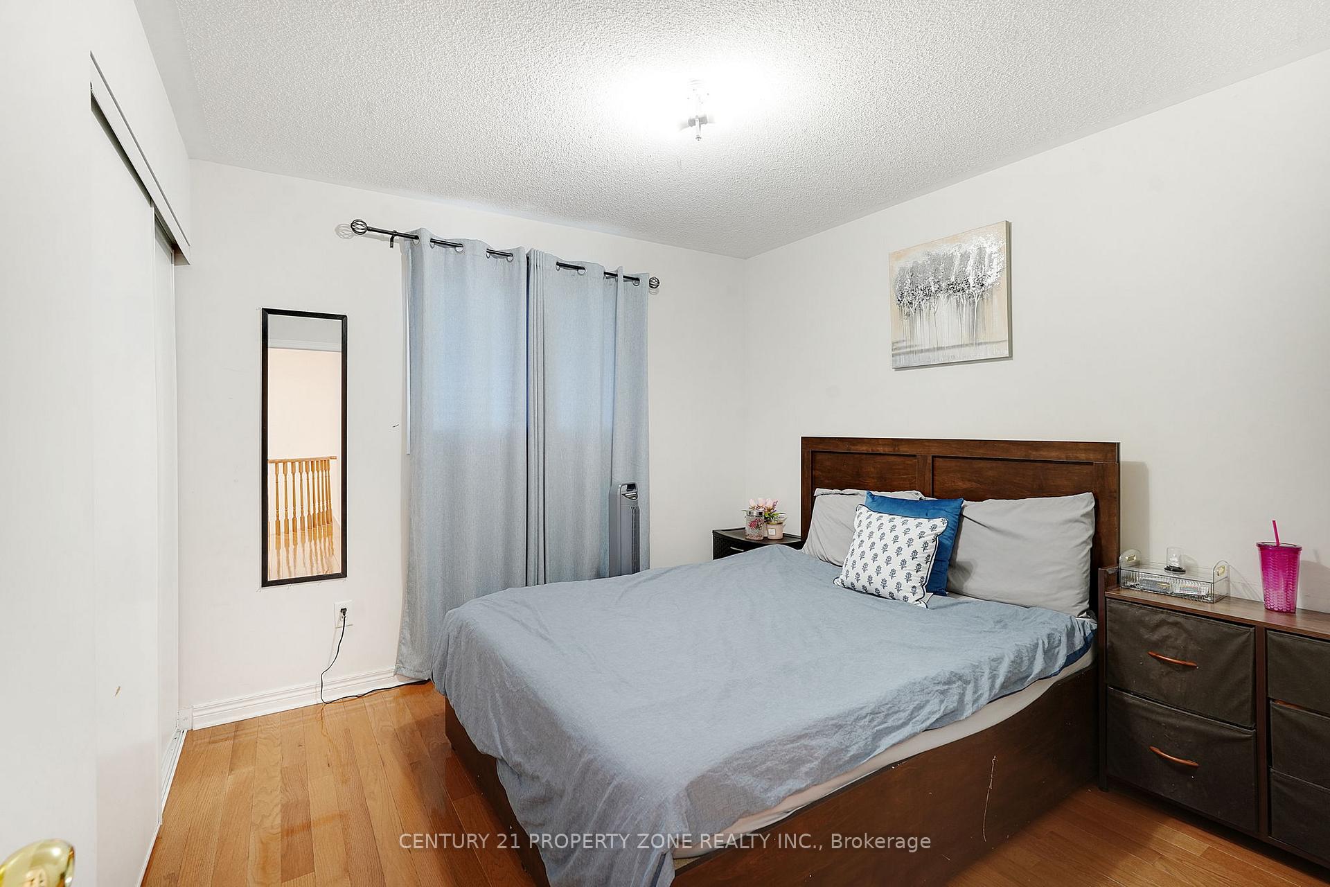 Photo 27 of 54 Dwellers Road, Brampton, Fletcher's Creek Village — HOMEH