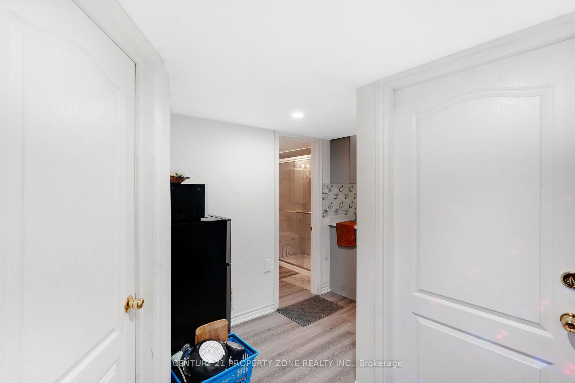 Photo 33 of 54 Dwellers Road, Brampton, Fletcher's Creek Village — HOMEH
