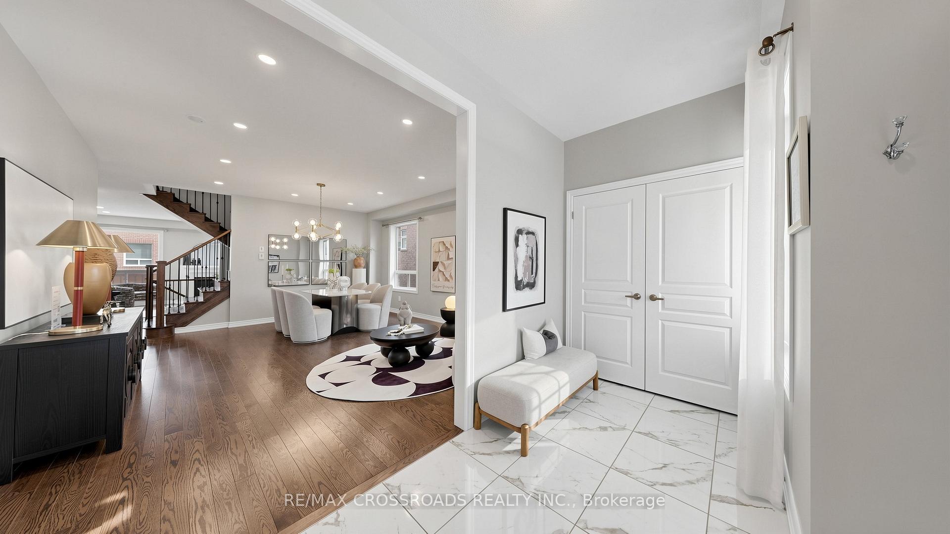 Photo 4 of 29 Lampkin Street, Georgina, Sutton & Jackson's Point — HOMEH