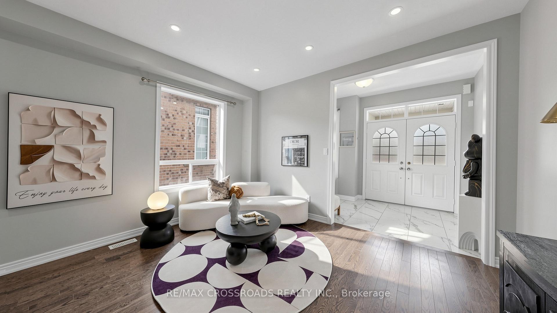 Photo 5 of 29 Lampkin Street, Georgina, Sutton & Jackson's Point — HOMEH