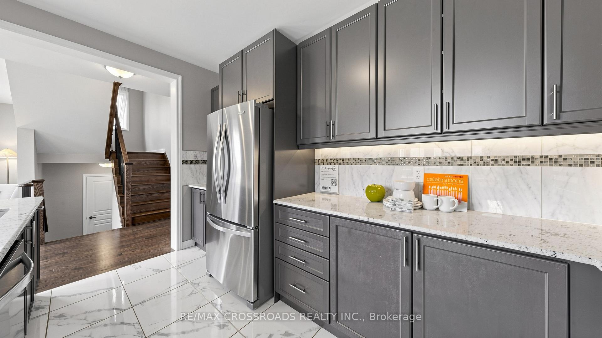 Photo 20 of 29 Lampkin Street, Georgina, Sutton & Jackson's Point — HOMEH