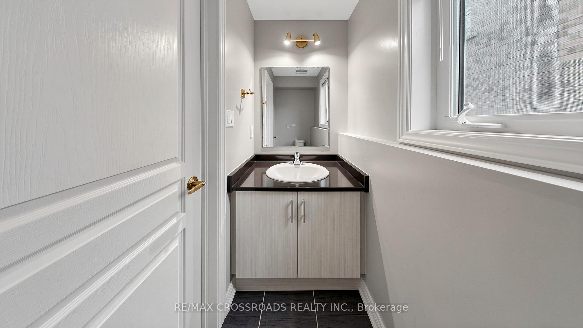 Photo 23 of 29 Lampkin Street, Georgina, Sutton & Jackson's Point — HOMEH