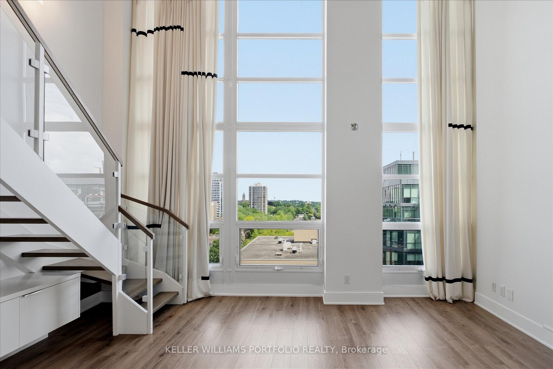 Photo 10 of Unit 932, 111 St Clair Avenue W, Toronto, Yonge-St. Clair — HOMEH