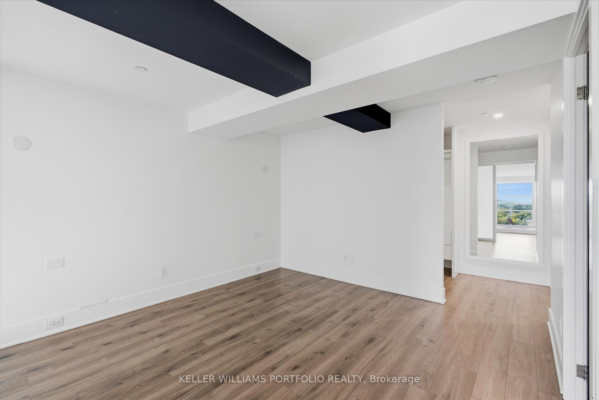 Photo 33 of Unit 932, 111 St Clair Avenue W, Toronto, Yonge-St. Clair — HOMEH