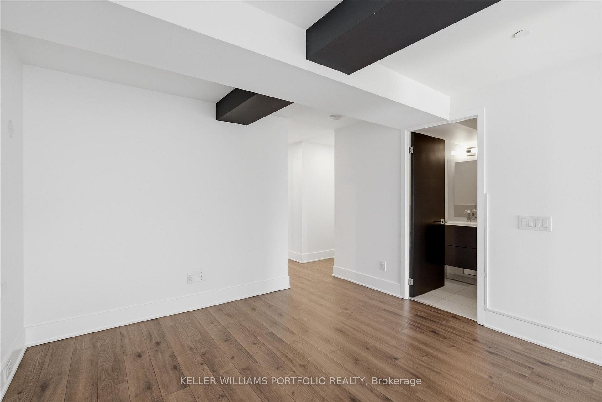 Photo 35 of Unit 932, 111 St Clair Avenue W, Toronto, Yonge-St. Clair — HOMEH