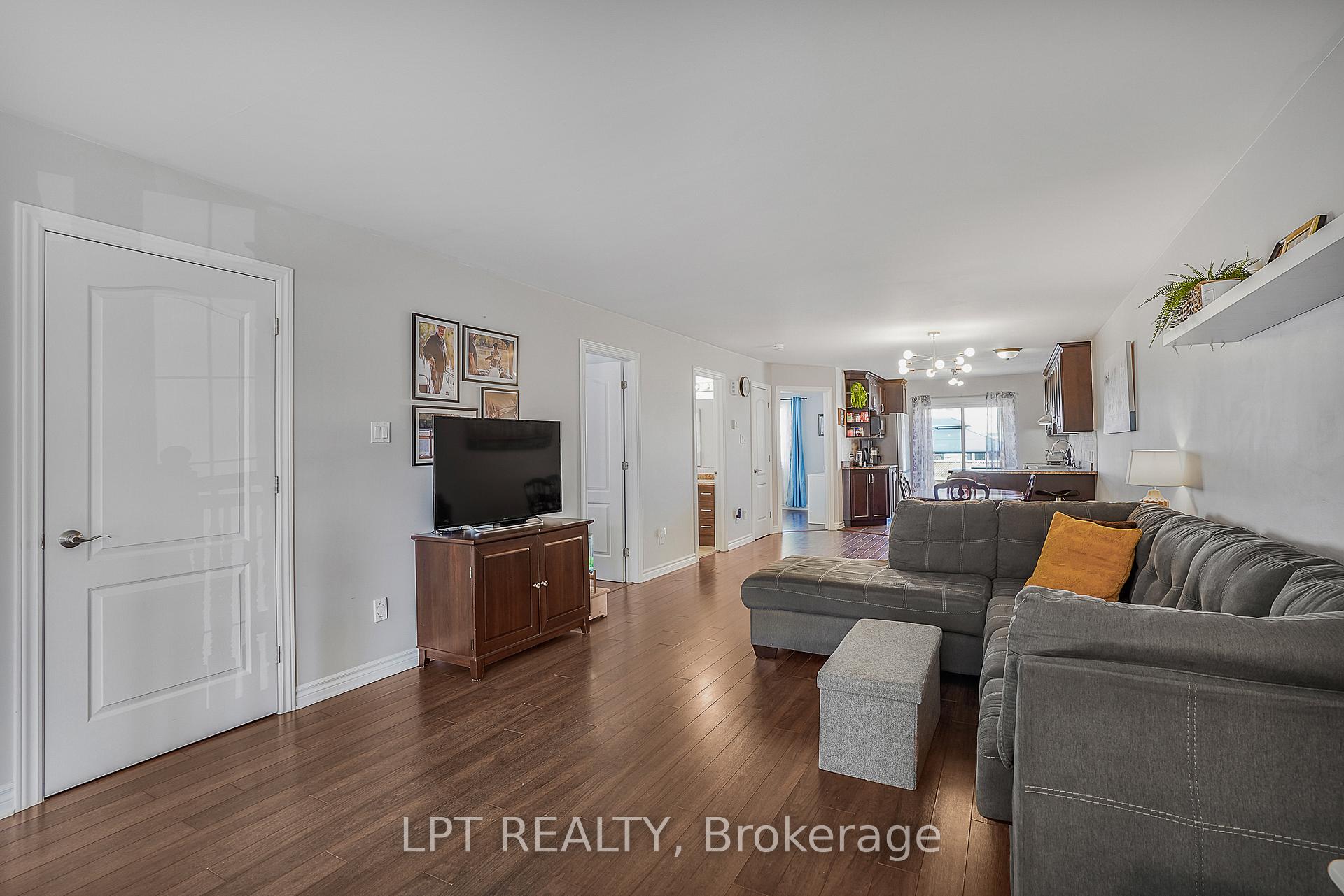 Photo 8 of 90 Brunet Street, The Nation, Limoges — HOMEH