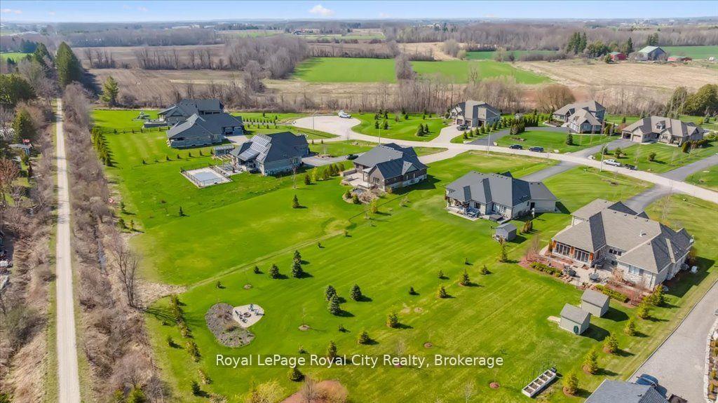 Photo 39 of 51 Ariss Glen Drive, Guelph/Eramosa, Rural Guelph/Eramosa West — HOMEH