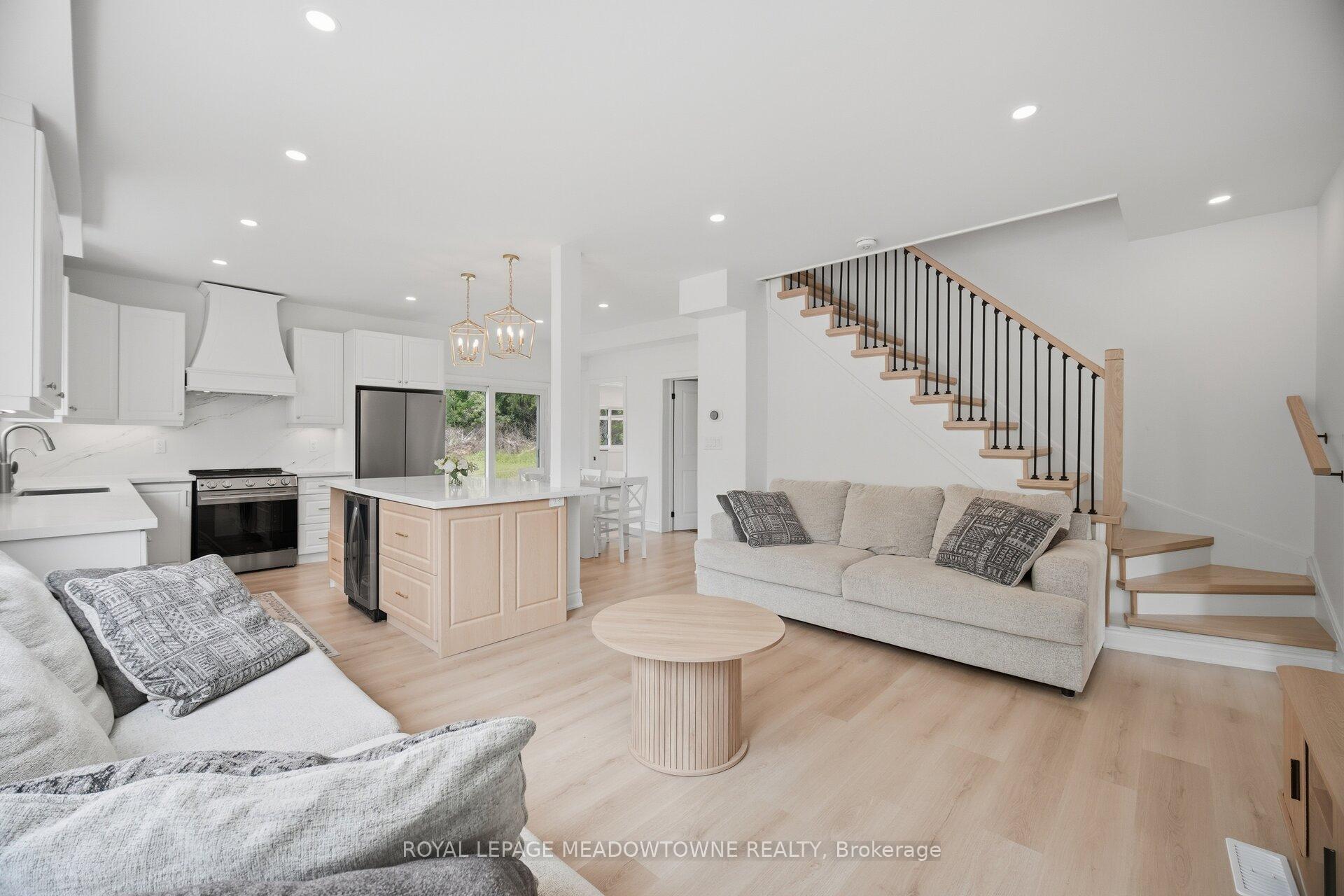 Photo 9 of 452 River Road, Cambridge, Hespeler Village — HOMEH