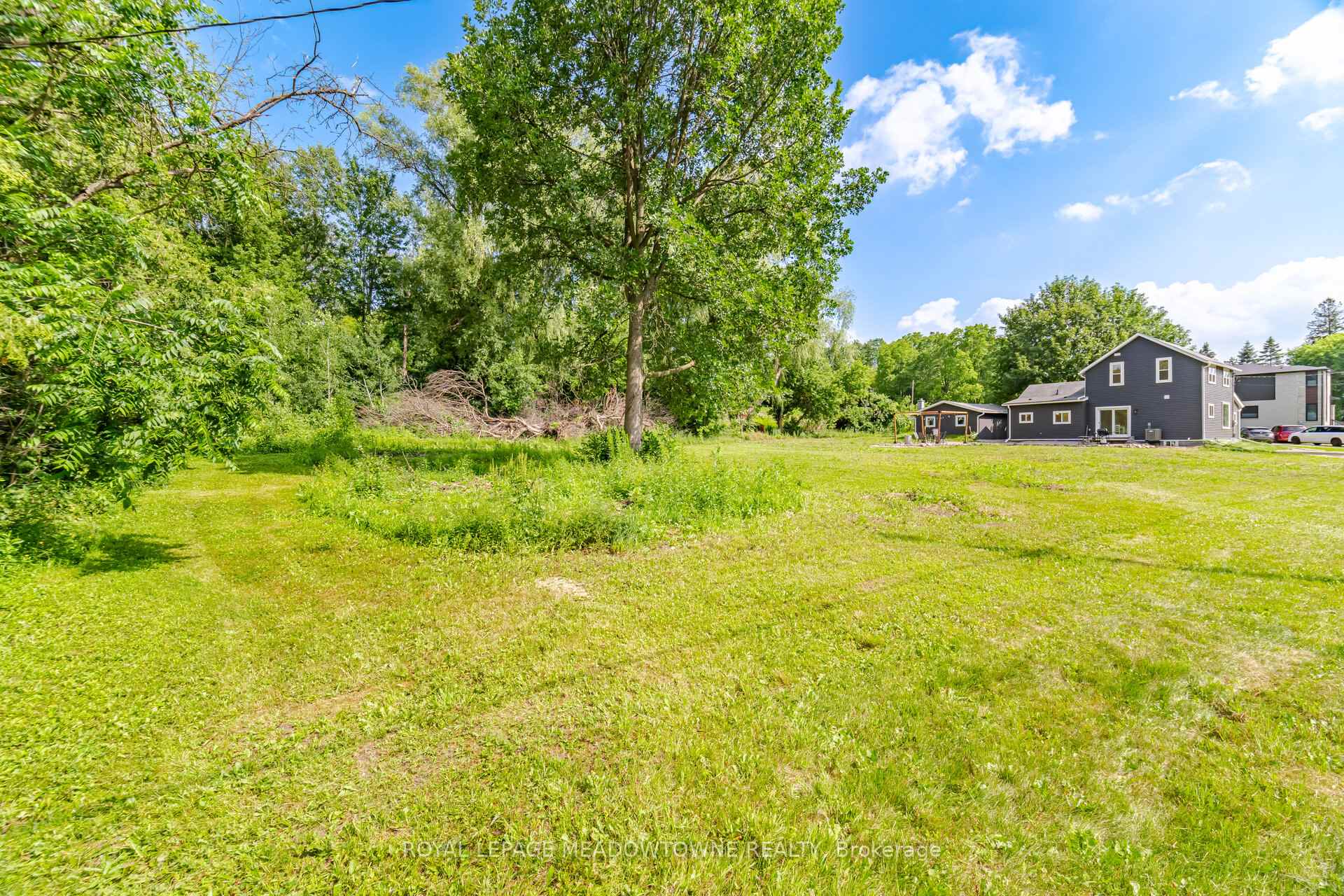 Photo 37 of 452 River Road, Cambridge, Hespeler Village — HOMEH