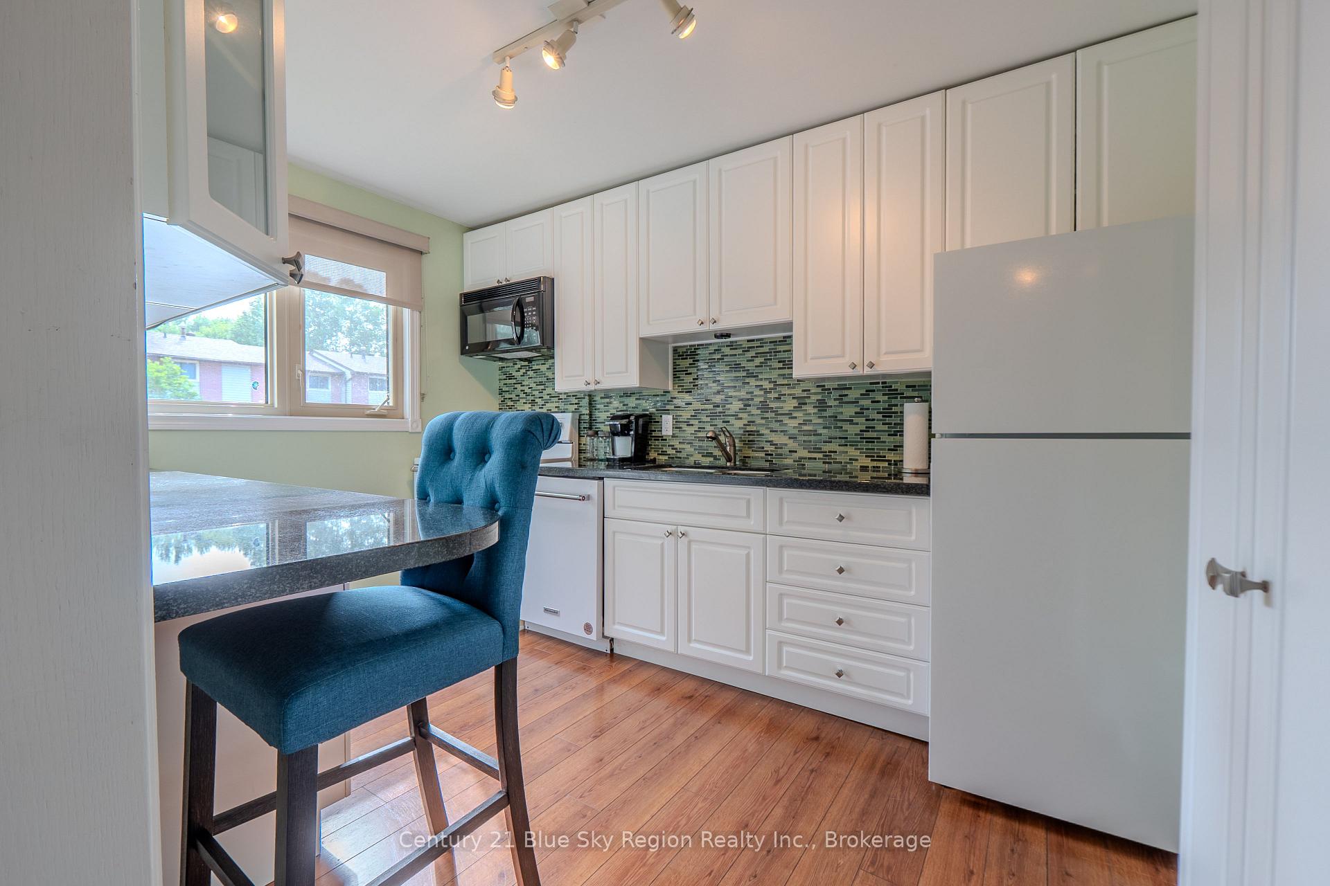 Photo 14 of Unit C1, 450 Lakeshore Drive, North Bay, Ferris — HOMEH