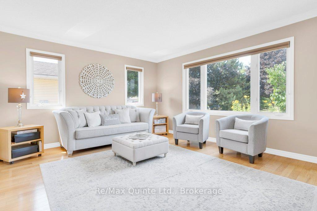 Photo 17 of 2 Heritage Drive, Prince Edward County, Wellington Ward — HOMEH