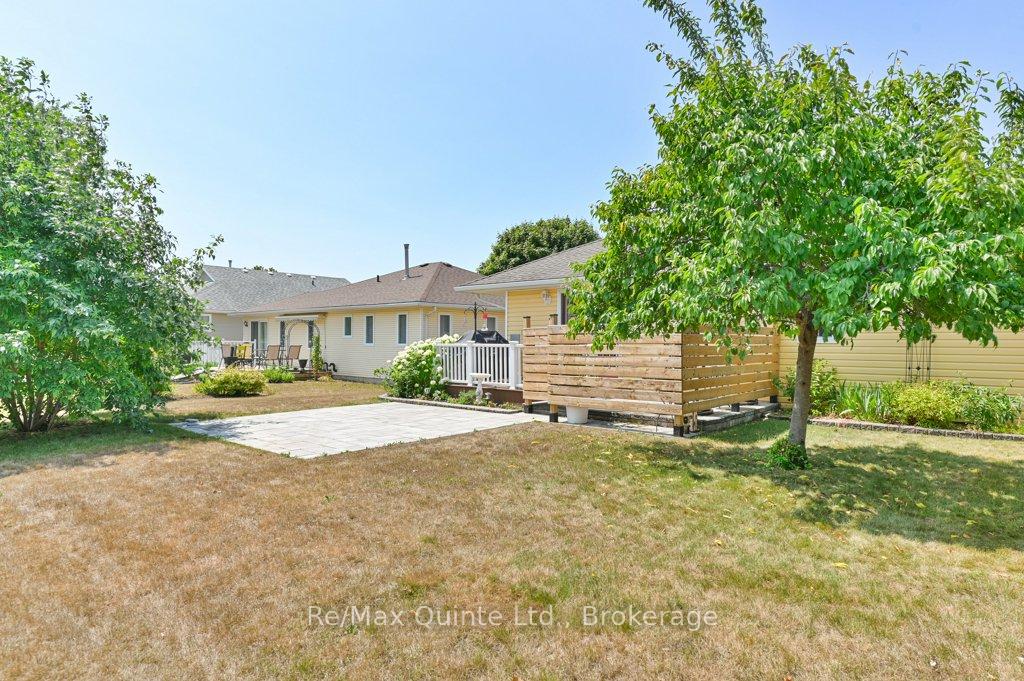 Photo 32 of 2 Heritage Drive, Prince Edward County, Wellington Ward — HOMEH