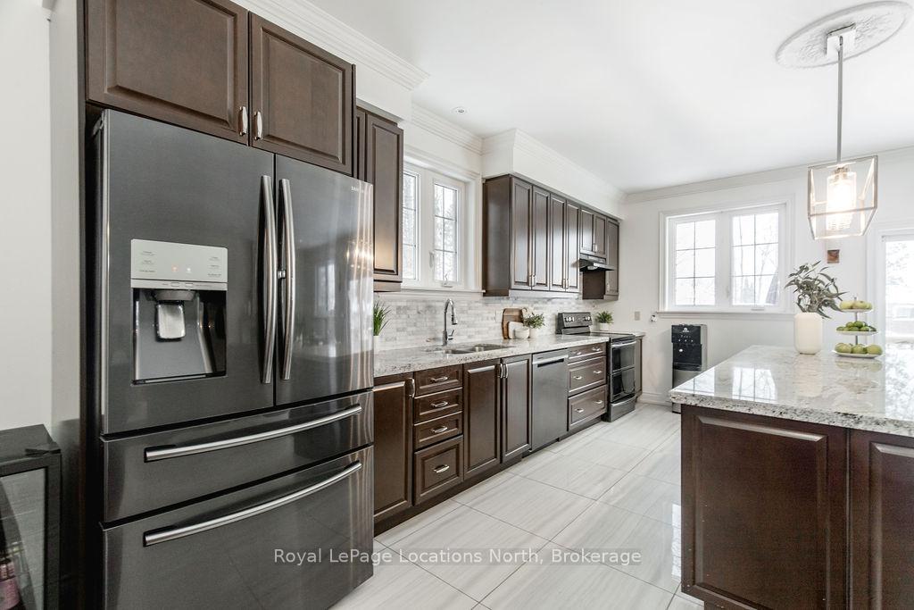 Photo 21 of 54 Royal Beech Drive, Wasaga Beach — HOMEH