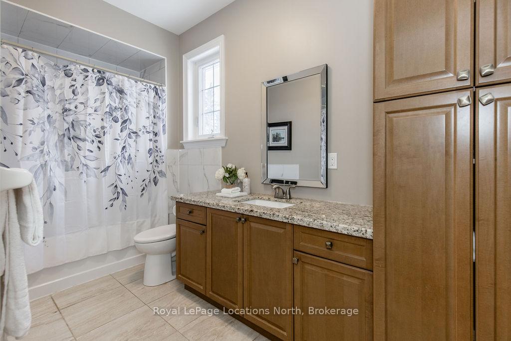 Photo 31 of 54 Royal Beech Drive, Wasaga Beach — HOMEH