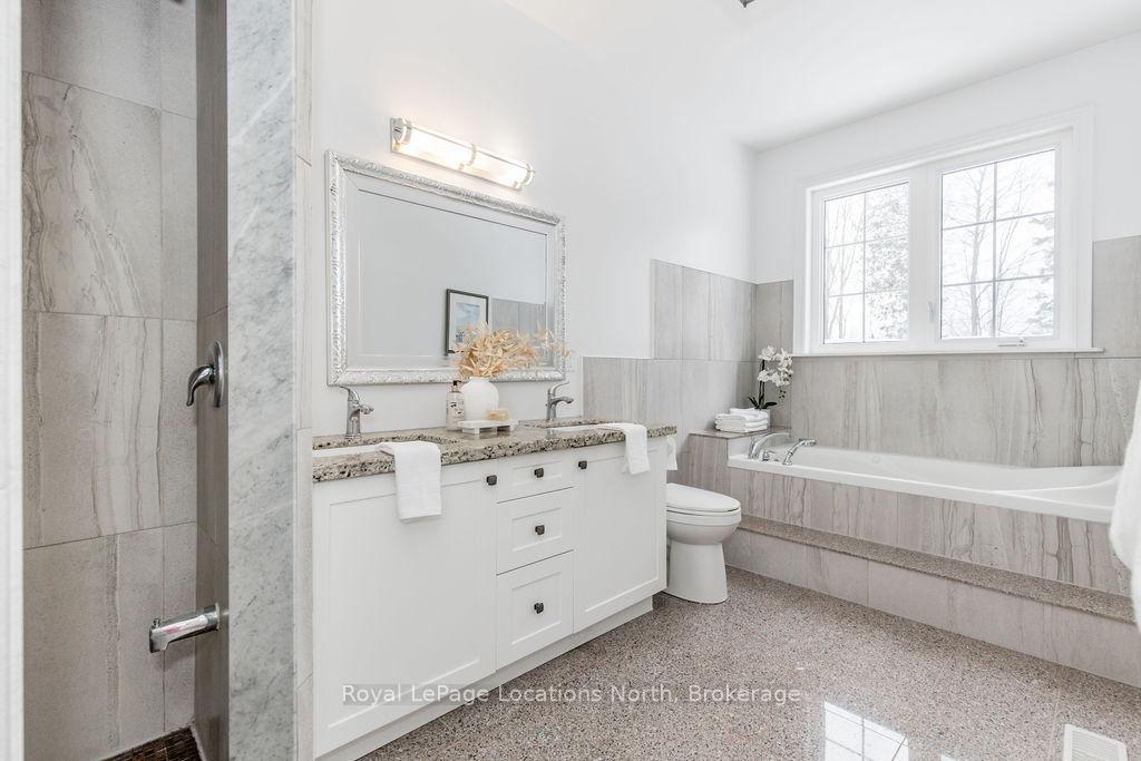 Photo 34 of 54 Royal Beech Drive, Wasaga Beach — HOMEH