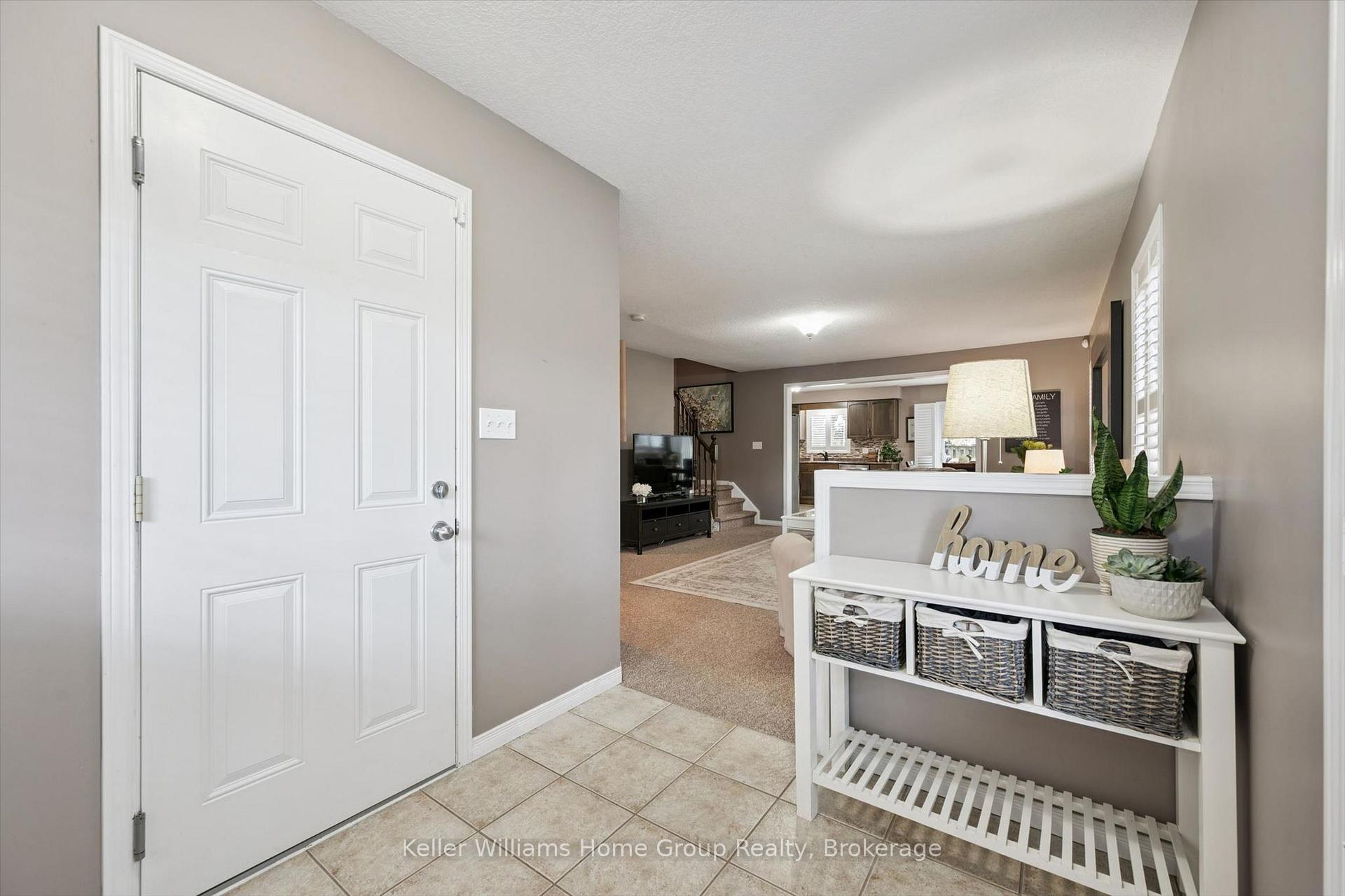 Photo 8 of Unit 14, 210 Dawn Avenue, Guelph, Clairfields/Hanlon Business Park — HOMEH