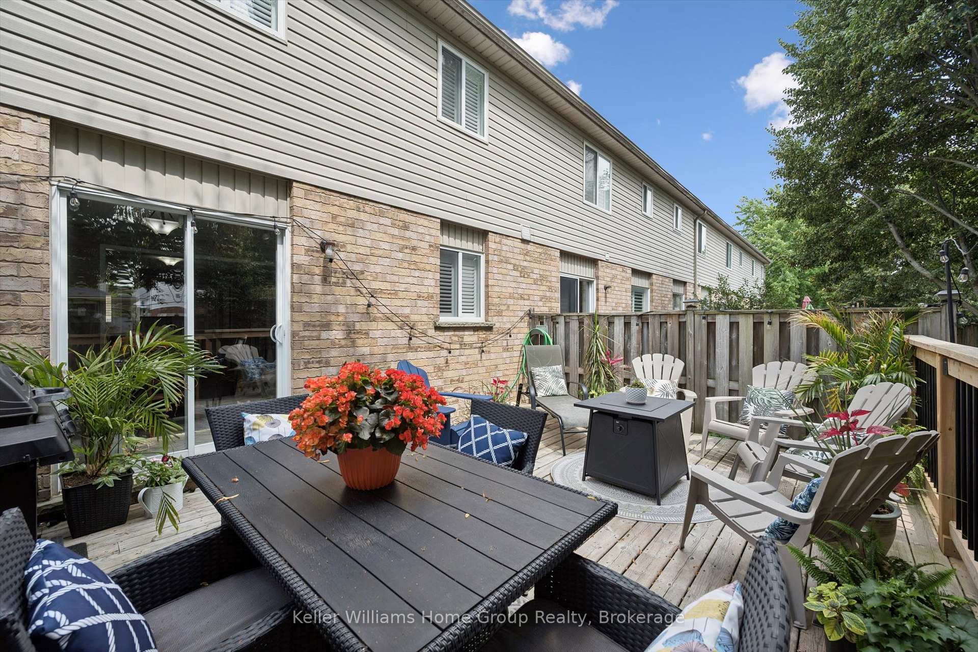Photo 31 of Unit 14, 210 Dawn Avenue, Guelph, Clairfields/Hanlon Business Park — HOMEH