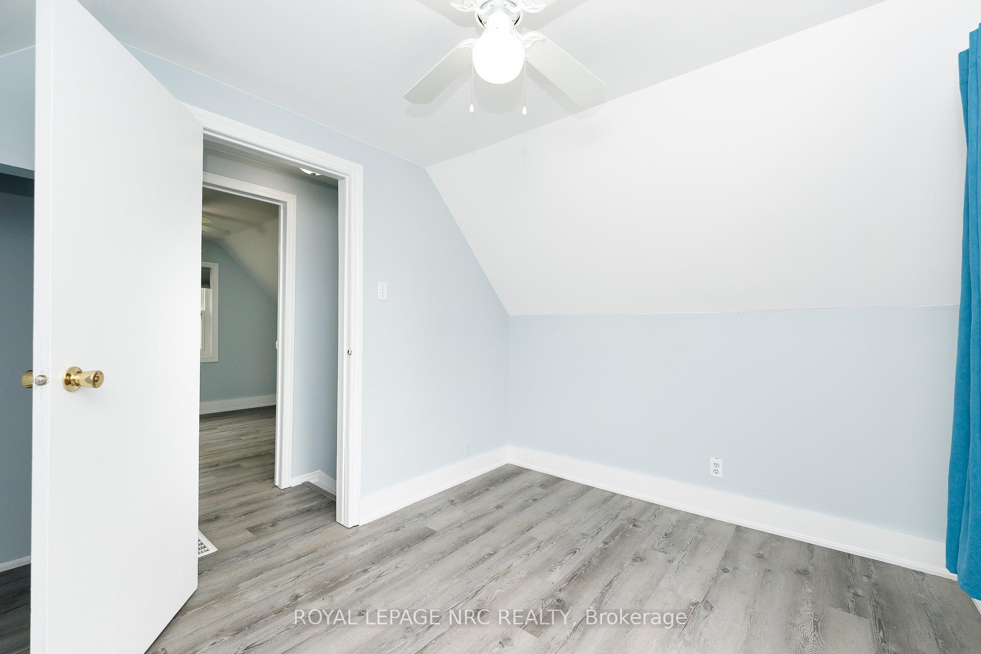 Photo 15 of 4676 McDougall Crescent, Niagara Falls, Downtown — HOMEH