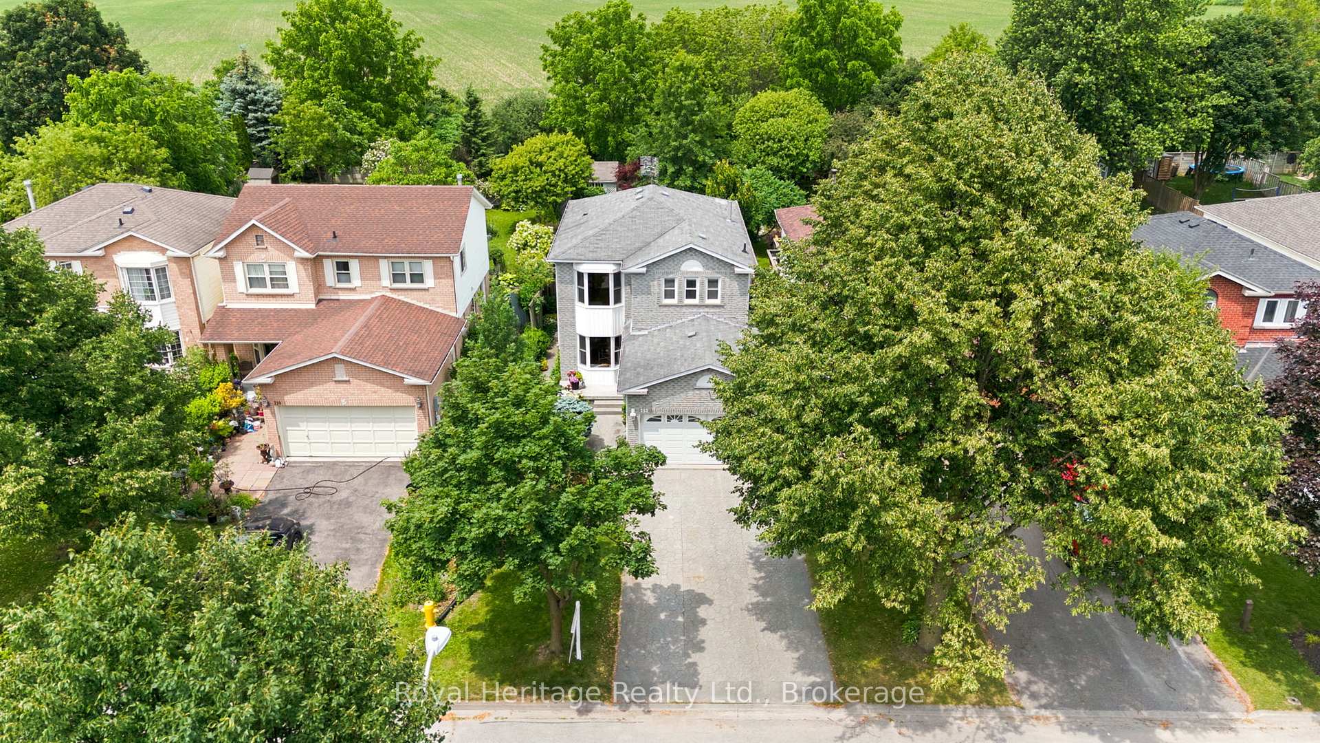 Photo 2 of 212 Andrew Street, Clarington, Newcastle — HOMEH