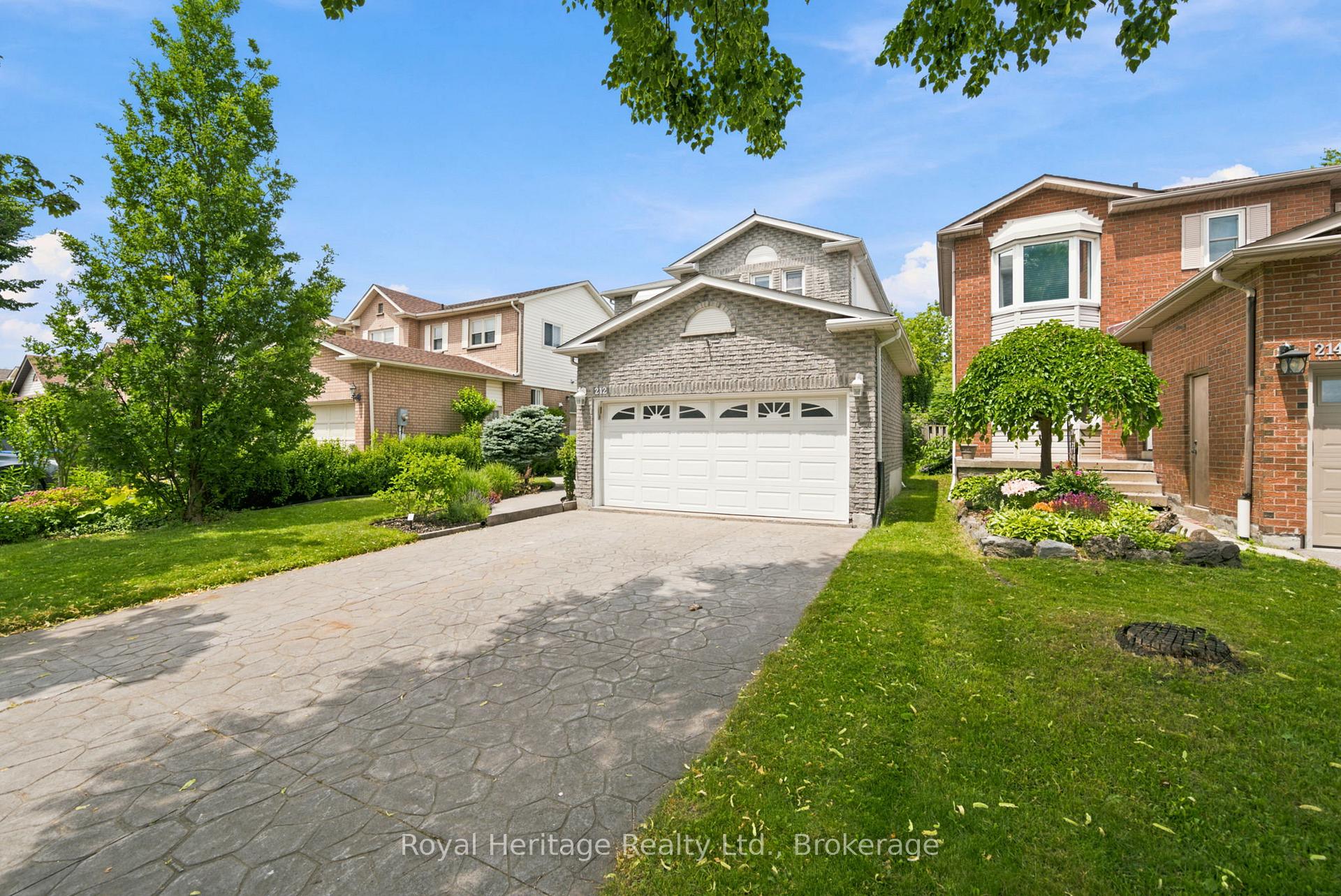 Photo 3 of 212 Andrew Street, Clarington, Newcastle — HOMEH