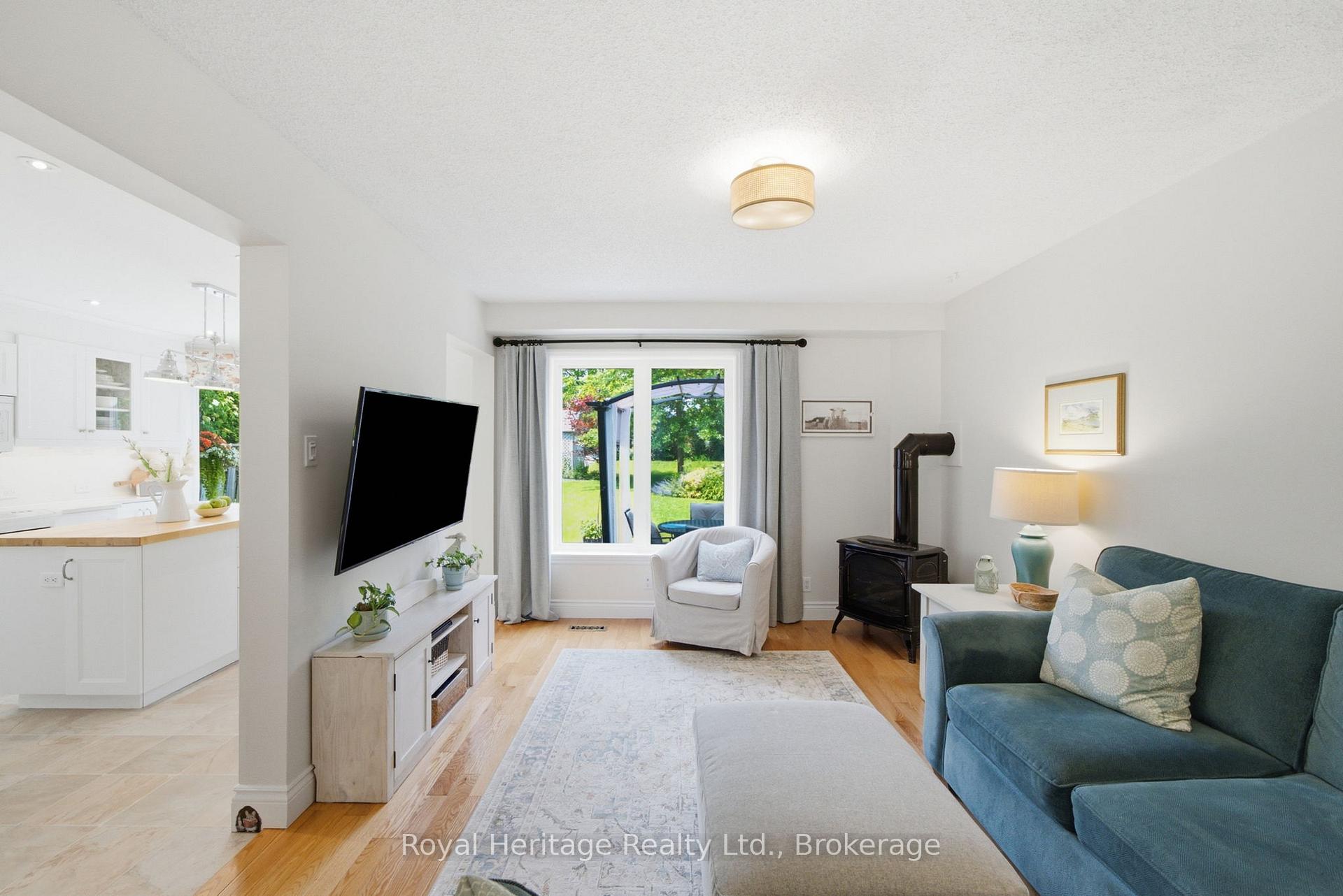 Photo 17 of 212 Andrew Street, Clarington, Newcastle — HOMEH