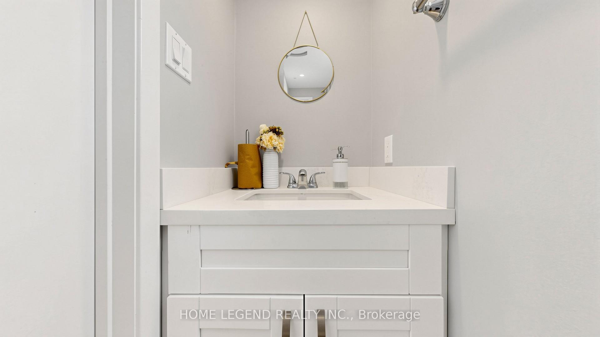 Photo 18 of 79 Upton Crescent, Markham, Milliken Mills West — HOMEH