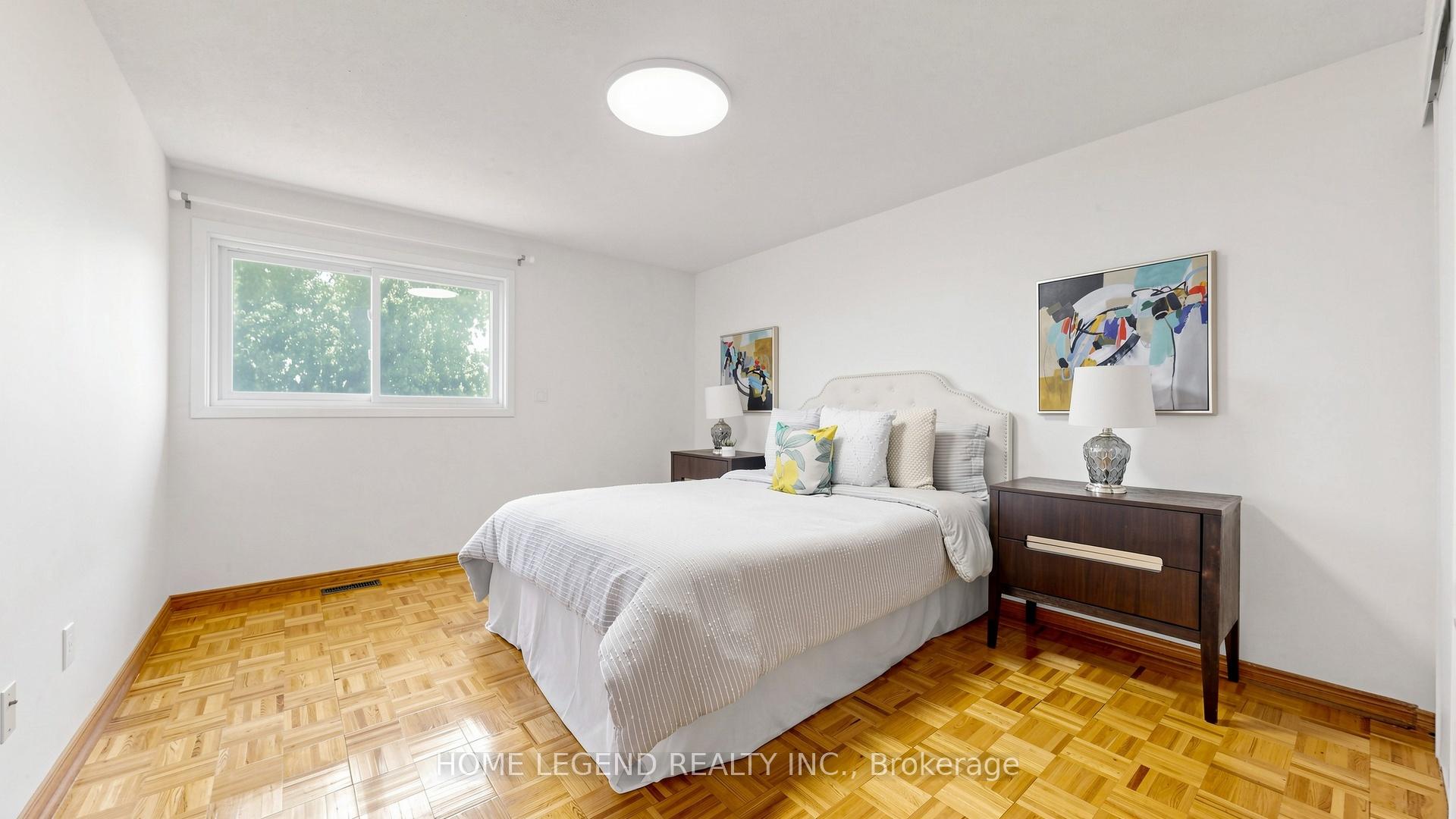 Photo 25 of 79 Upton Crescent, Markham, Milliken Mills West — HOMEH