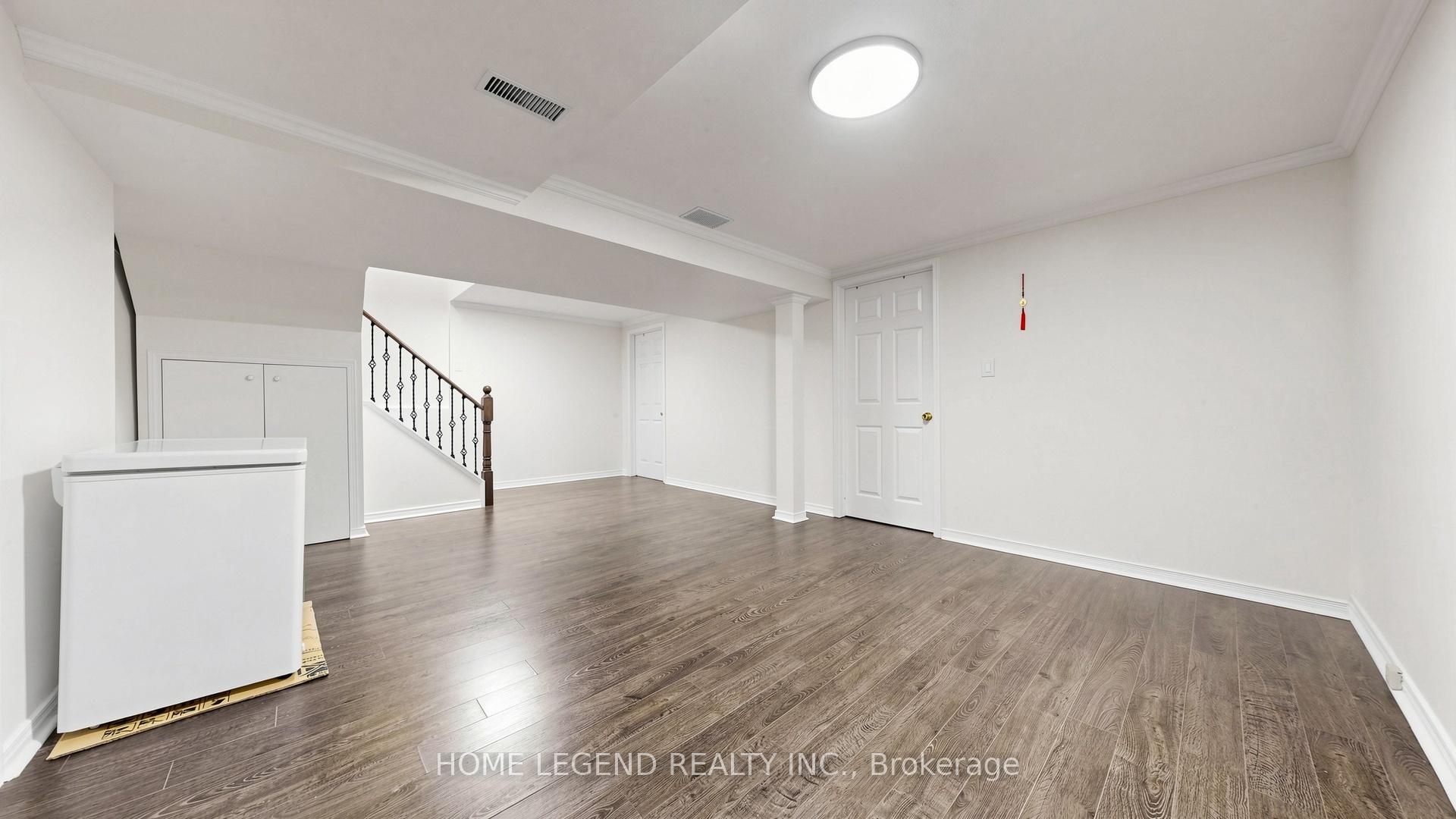 Photo 32 of 79 Upton Crescent, Markham, Milliken Mills West — HOMEH