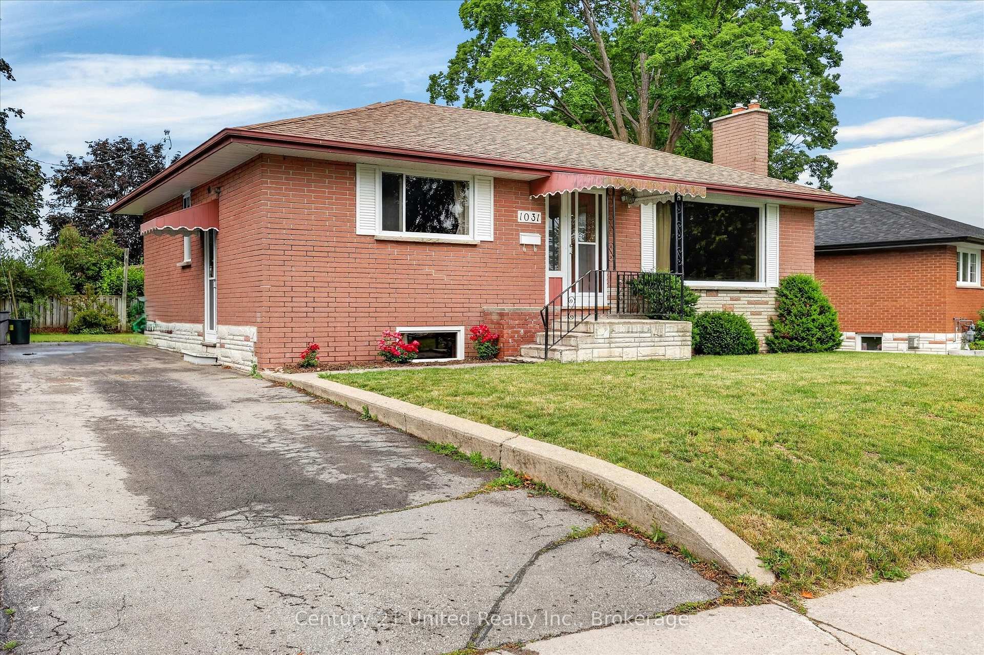 Photo 1 of 1031 Oriole Drive, Peterborough, Northcrest Ward 5 — HOMEH