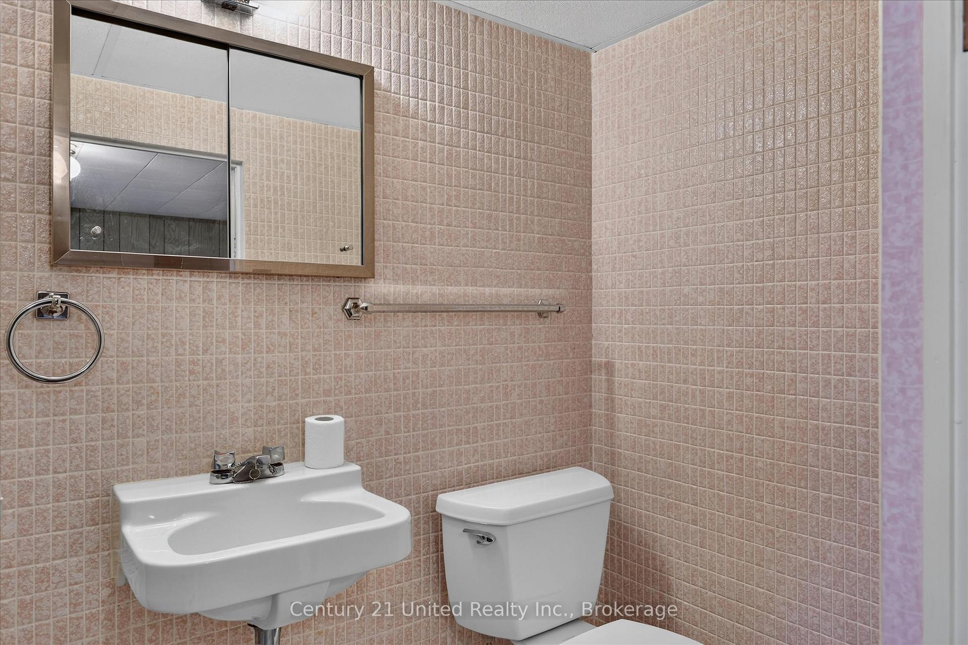 Photo 21 of 1031 Oriole Drive, Peterborough, Northcrest Ward 5 — HOMEH