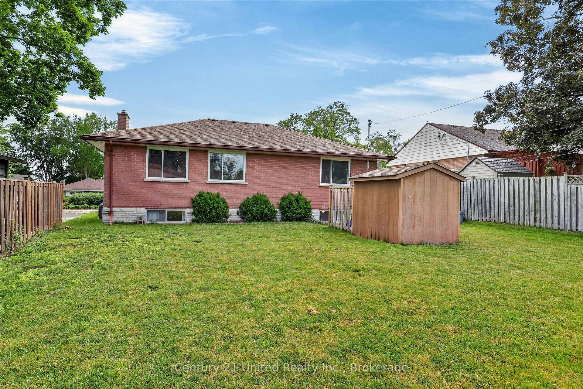 Photo 25 of 1031 Oriole Drive, Peterborough, Northcrest Ward 5 — HOMEH