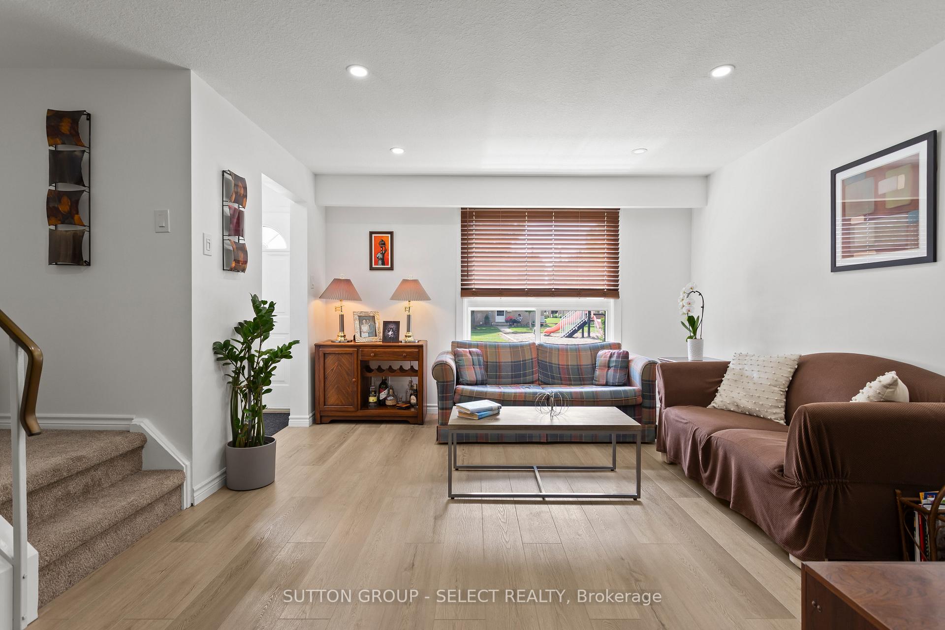 Photo 7 of Unit 64, 40 Tiffany Drive, London, East I — HOMEH