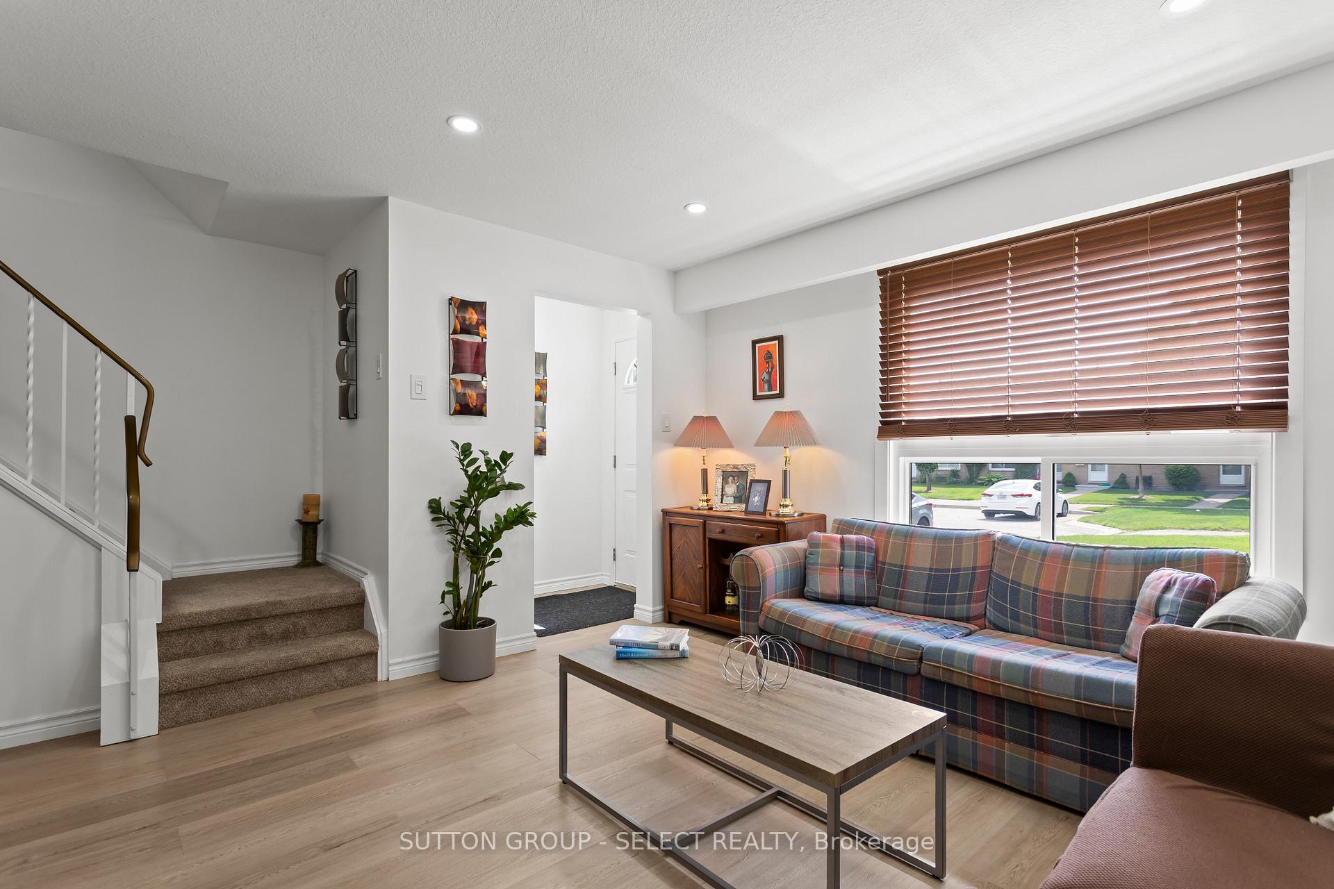 Photo 8 of Unit 64, 40 Tiffany Drive, London, East I — HOMEH