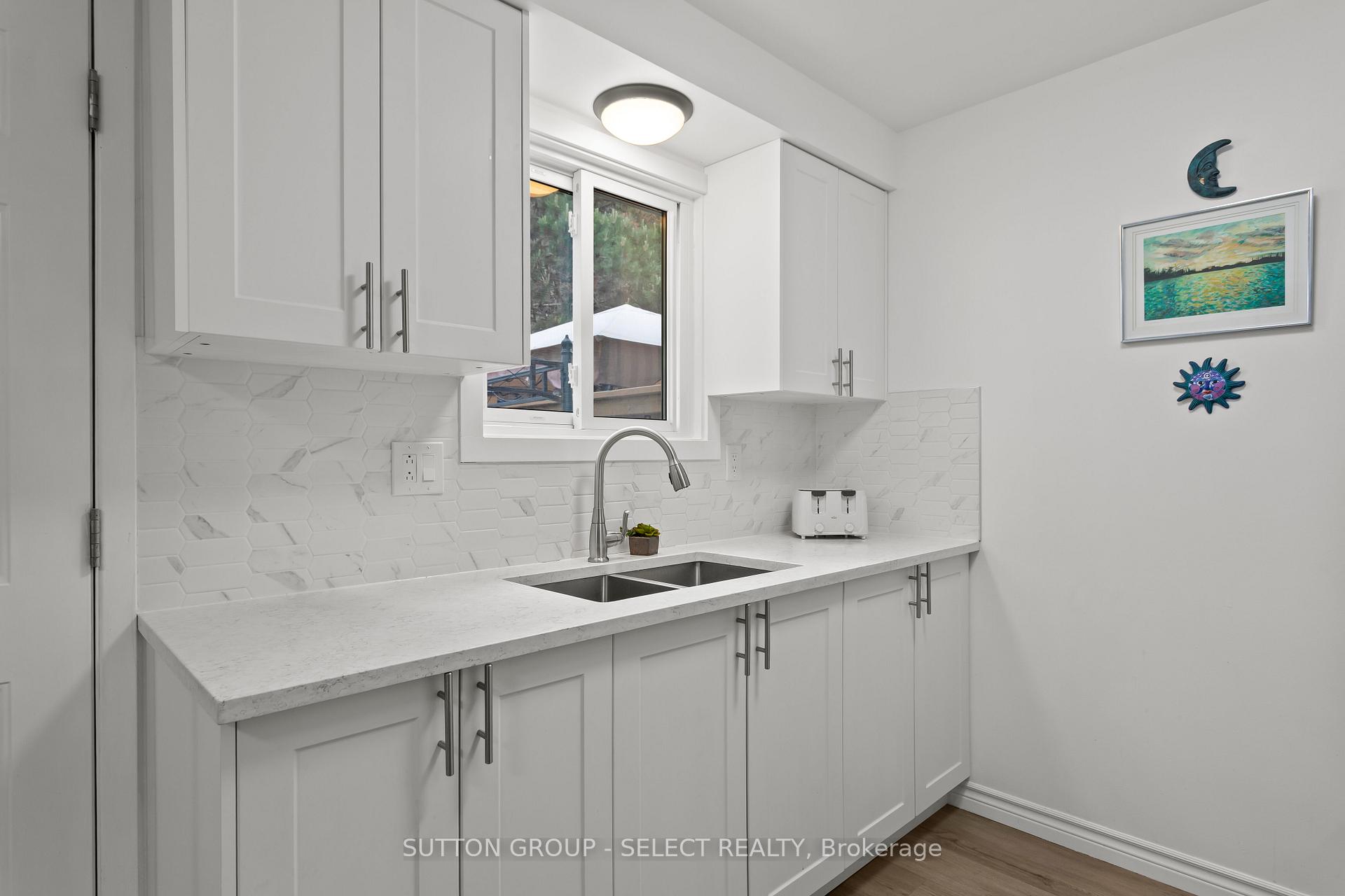 Photo 13 of Unit 64, 40 Tiffany Drive, London, East I — HOMEH