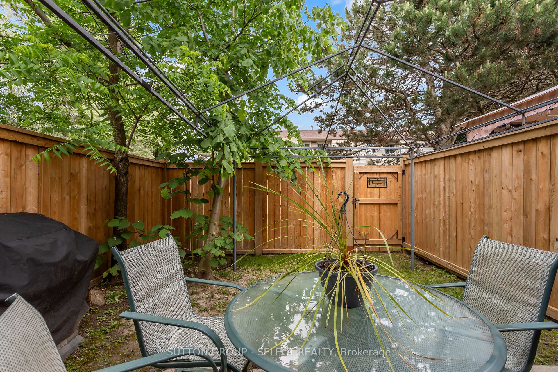 Photo 30 of Unit 64, 40 Tiffany Drive, London, East I — HOMEH